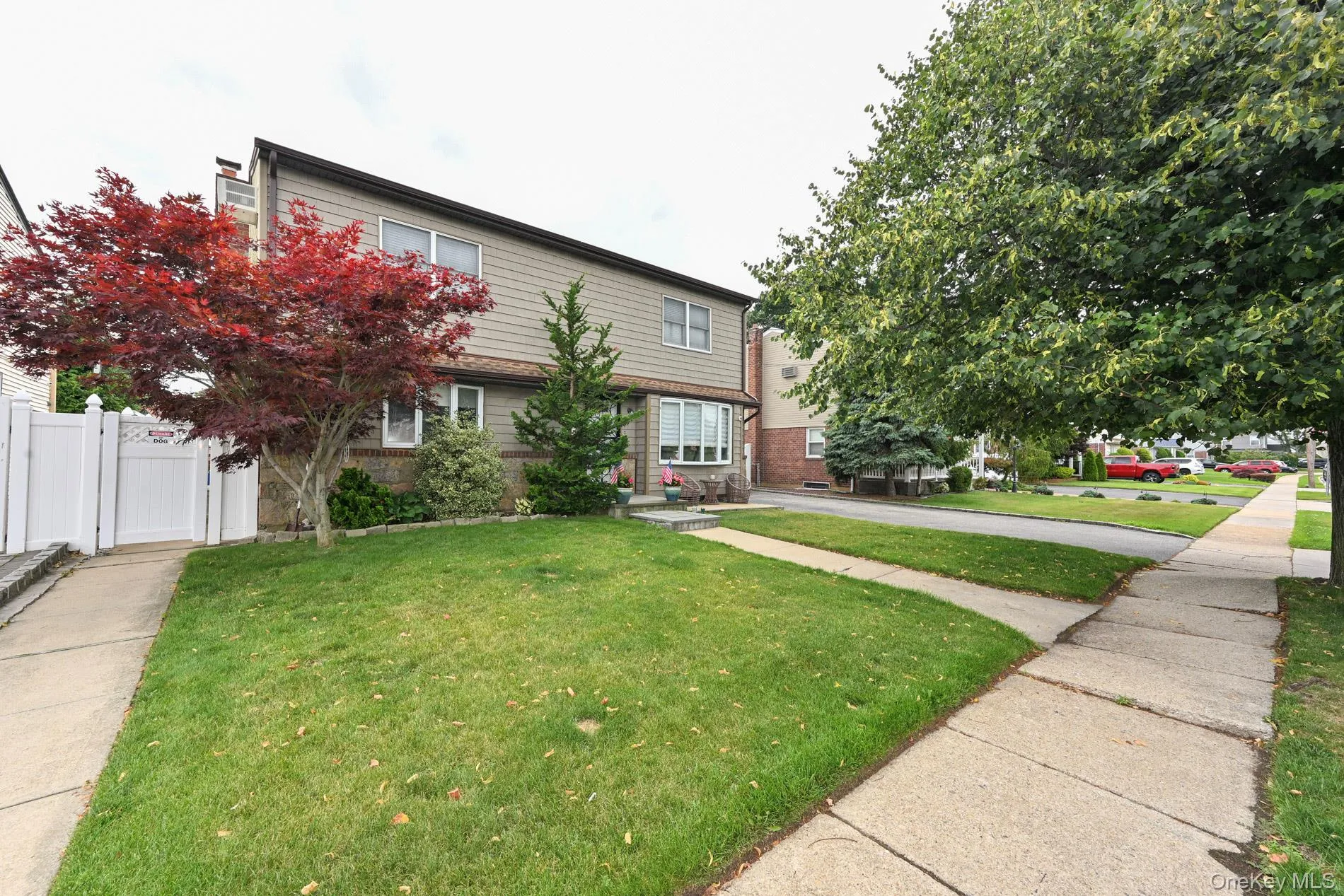 1005 Ferngate Drive, Hempstead, NY, 5 Bedrooms Bedrooms, 14 Rooms Rooms,4 BathroomsBathrooms,Residential,For Rent,Ferngate,0,1023727 1005 Ferngate Drive, Hempstead, NY, 5 Bedrooms Bedrooms, 14 Rooms Rooms,4 BathroomsBathrooms,Residential,For Rent,Ferngate,0,1023727