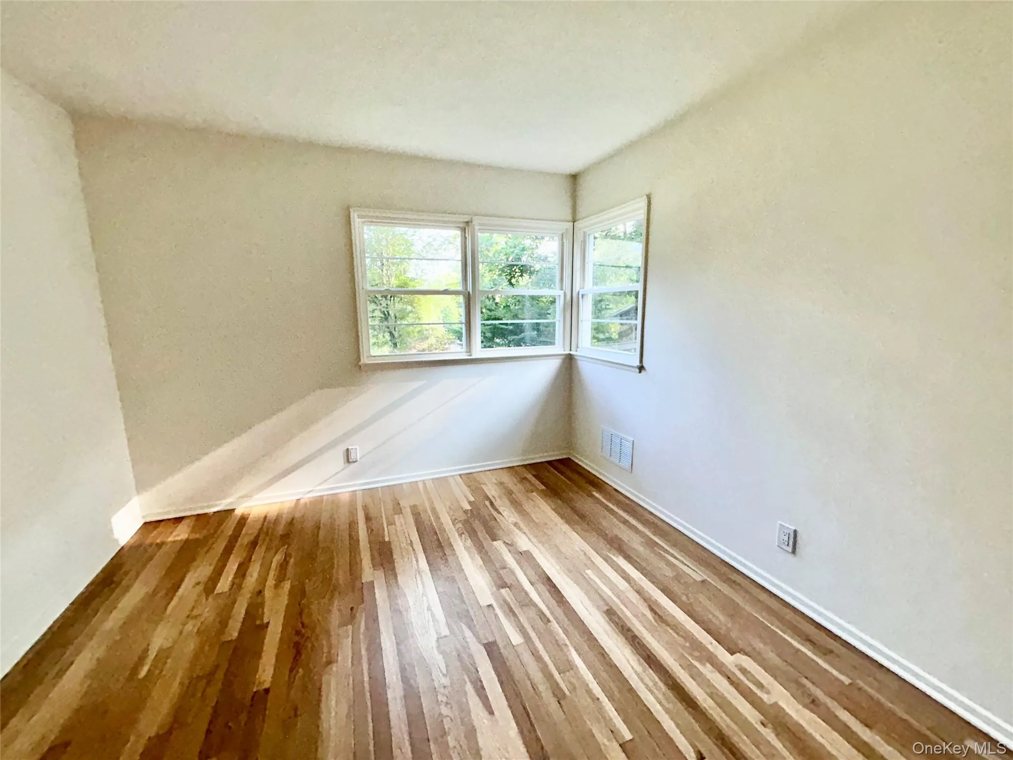 120 Cedar Drive, Ossining, NY, 3 Bedrooms Bedrooms, 10 Rooms Rooms,3 BathroomsBathrooms,Residential,For Rent,Cedar,0,1023729 120 Cedar Drive, Ossining, NY, 3 Bedrooms Bedrooms, 10 Rooms Rooms,3 BathroomsBathrooms,Residential,For Rent,Cedar,0,1023729
