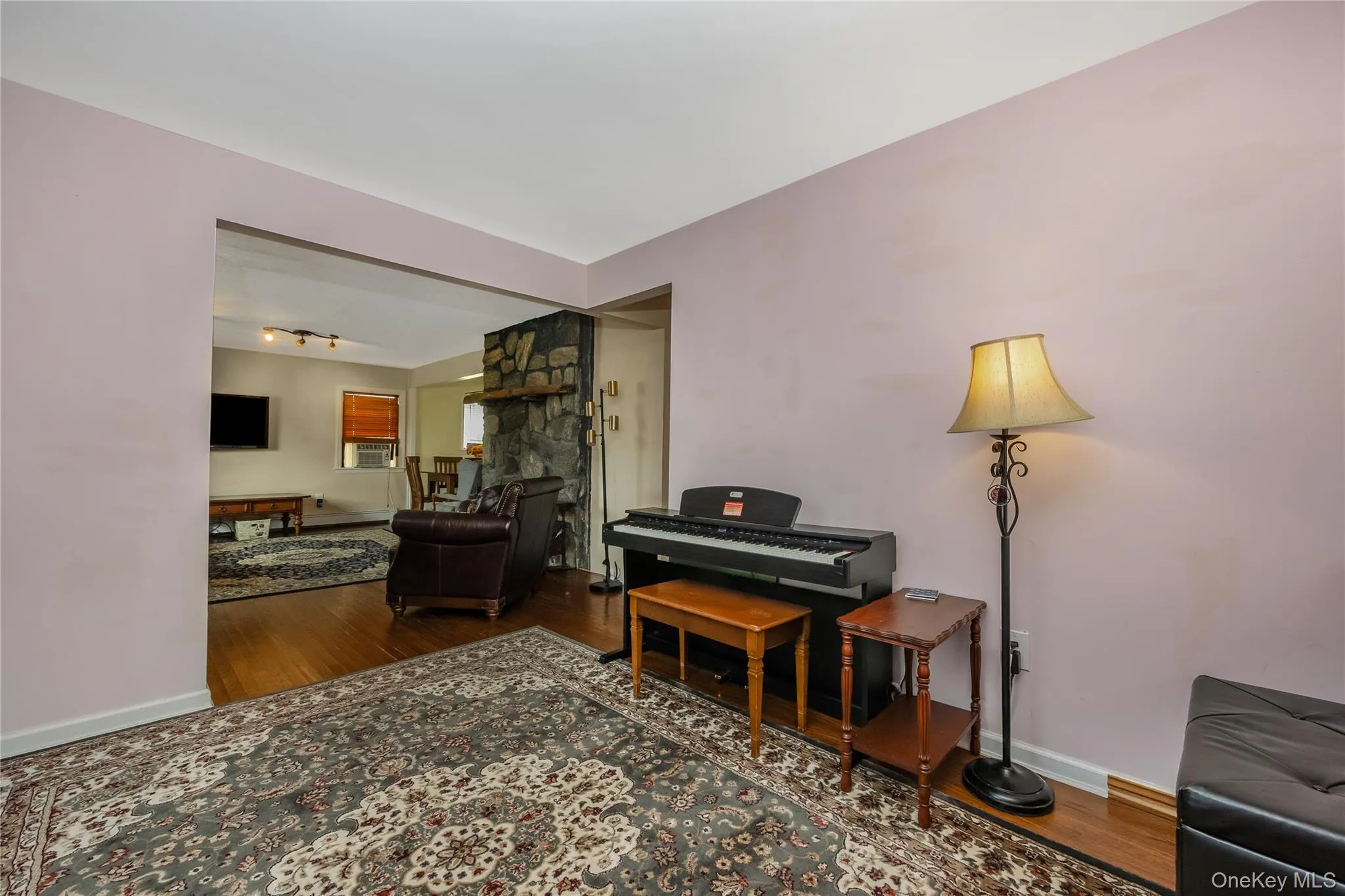 57 Overton Street, Hempstead, NY, 5 Bedrooms Bedrooms, 9 Rooms Rooms,2 BathroomsBathrooms,Residential,For Rent,Overton,0,1023732 57 Overton Street, Hempstead, NY, 5 Bedrooms Bedrooms, 9 Rooms Rooms,2 BathroomsBathrooms,Residential,For Rent,Overton,0,1023732