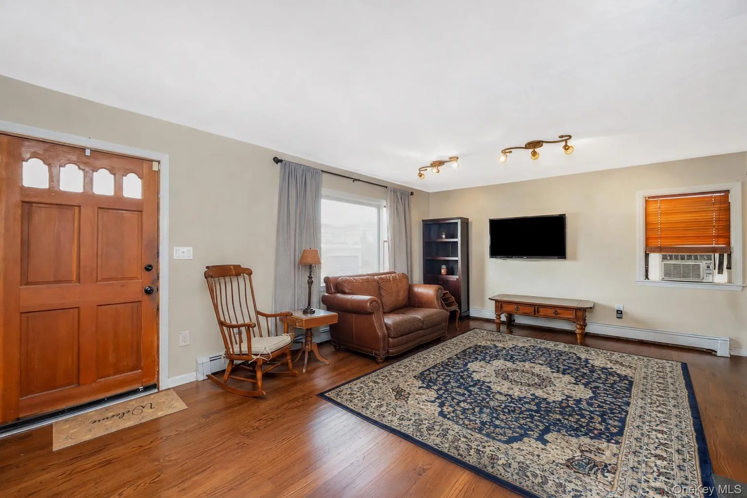 57 Overton Street, Hempstead, NY, 5 Bedrooms Bedrooms, 9 Rooms Rooms,2 BathroomsBathrooms,Residential,For Rent,Overton,0,1023732 57 Overton Street, Hempstead, NY, 5 Bedrooms Bedrooms, 9 Rooms Rooms,2 BathroomsBathrooms,Residential,For Rent,Overton,0,1023732