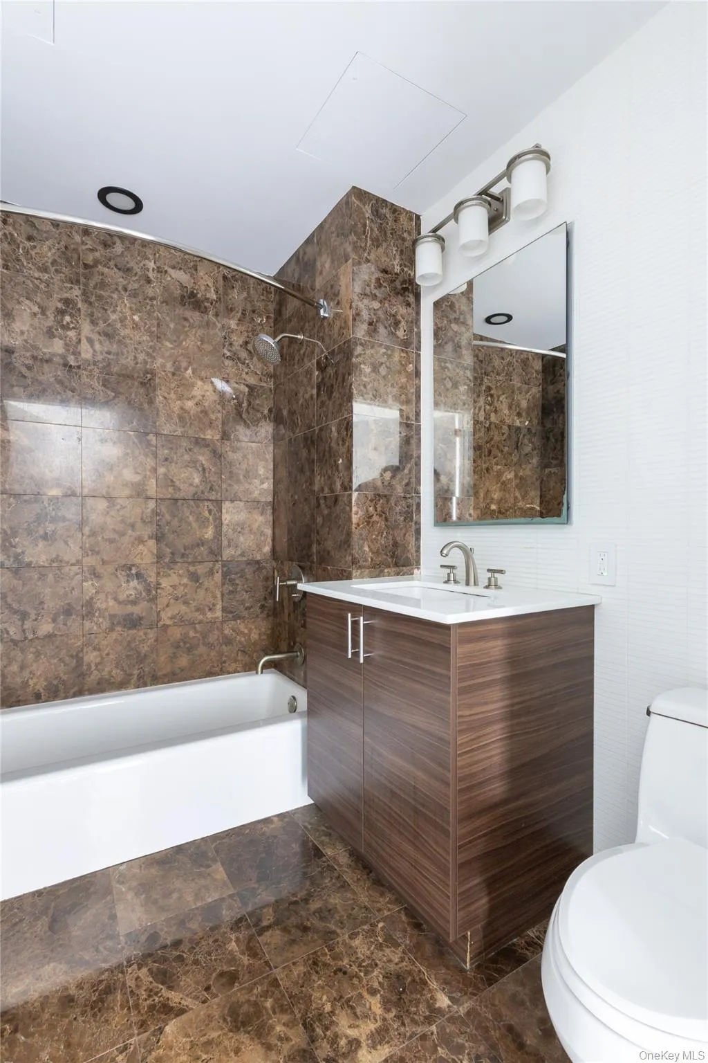 10820 71st Avenue, New York, NY, 1 Bedroom Bedrooms, 4 Rooms Rooms,1 BathroomBathrooms,Residential,For Rent,71st,0,1023741 10820 71st Avenue, New York, NY, 1 Bedroom Bedrooms, 4 Rooms Rooms,1 BathroomBathrooms,Residential,For Rent,71st,0,1023741