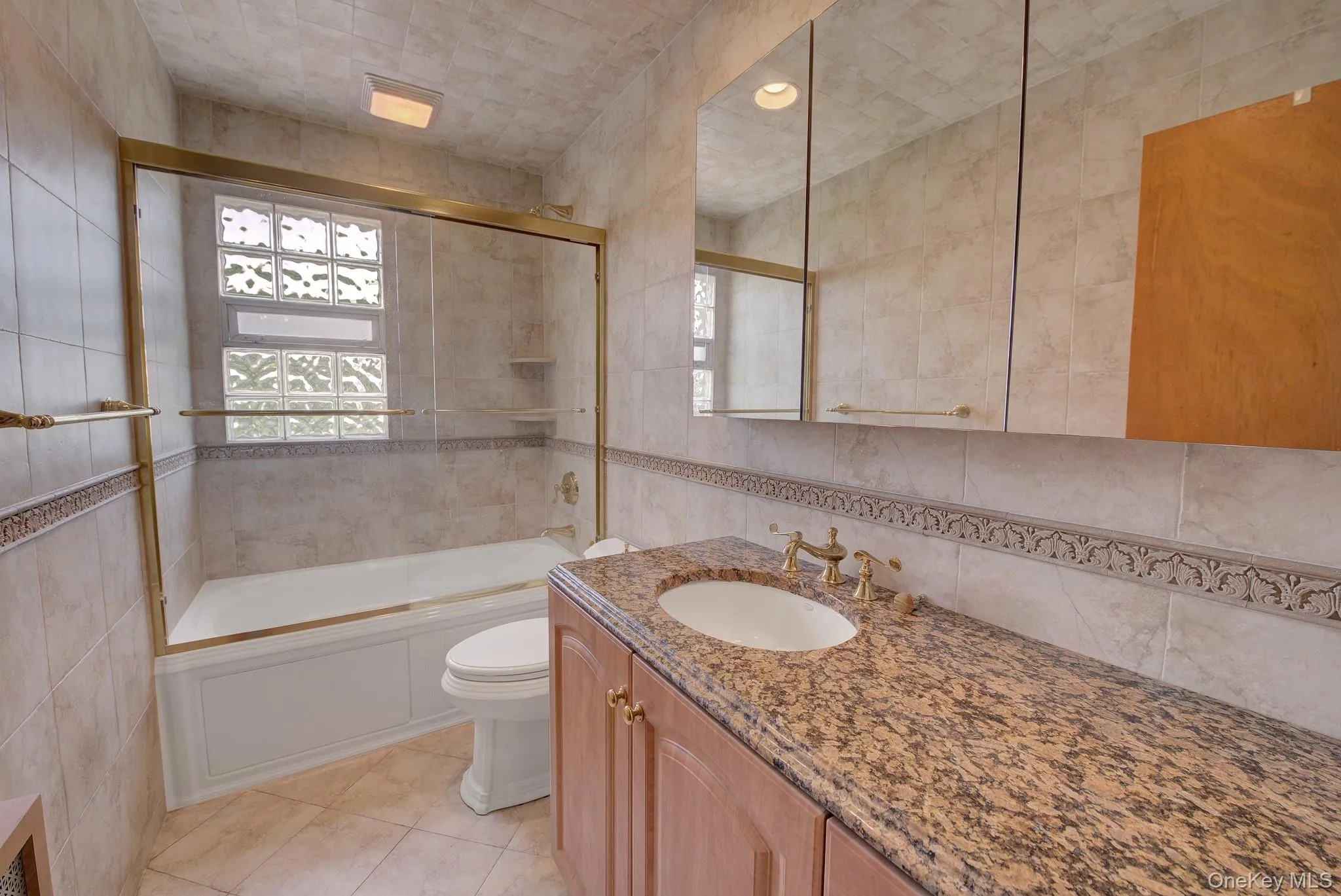 24 Pinehurst Street, Hempstead, NY, 4 Bedrooms Bedrooms, 9 Rooms Rooms,3 BathroomsBathrooms,Residential,For Rent,Pinehurst,0,1023744 24 Pinehurst Street, Hempstead, NY, 4 Bedrooms Bedrooms, 9 Rooms Rooms,3 BathroomsBathrooms,Residential,For Rent,Pinehurst,0,1023744
