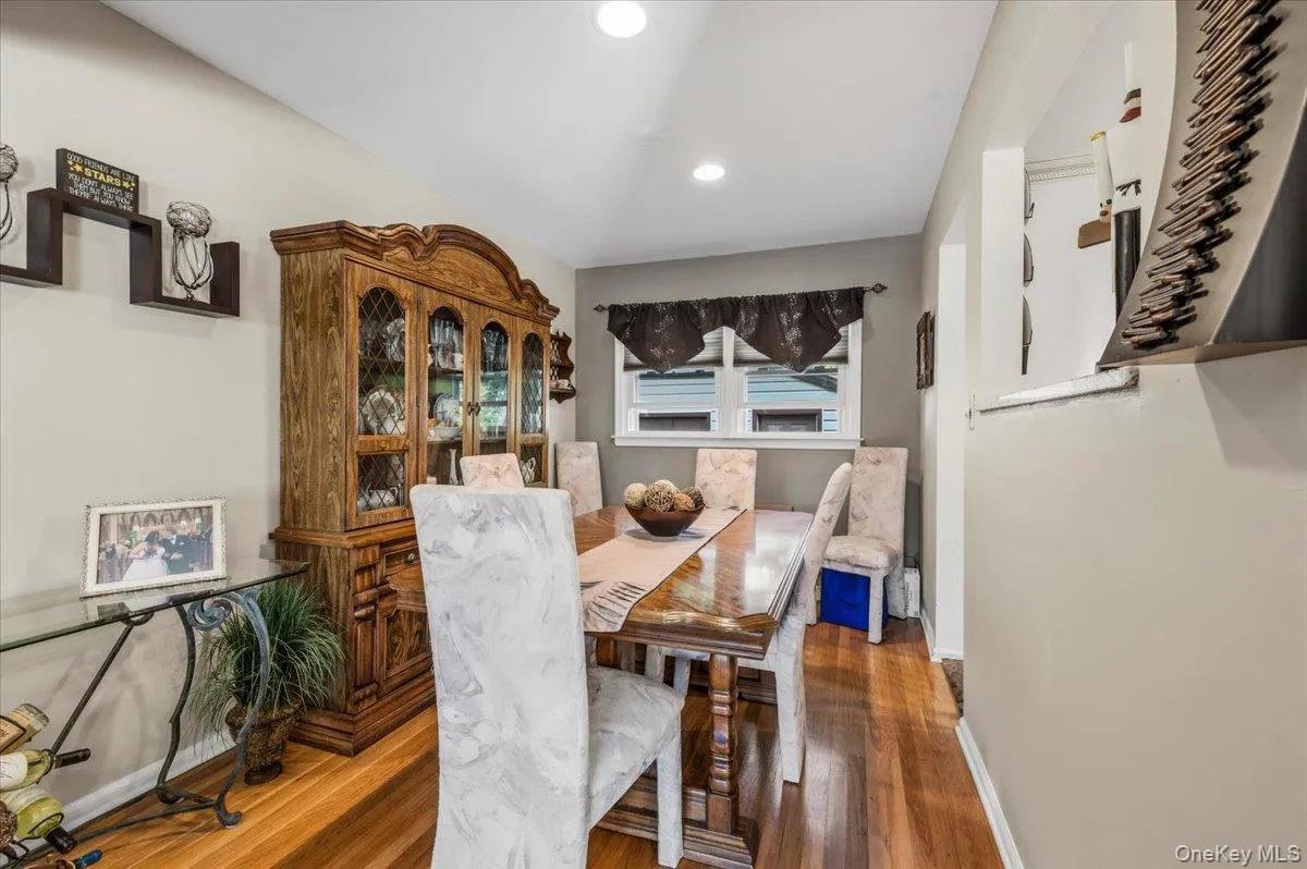 2565 Natta Boulevard, Hempstead, NY, 4 Bedrooms Bedrooms, 8 Rooms Rooms,2 BathroomsBathrooms,Residential,For Rent,Natta,0,1023753 2565 Natta Boulevard, Hempstead, NY, 4 Bedrooms Bedrooms, 8 Rooms Rooms,2 BathroomsBathrooms,Residential,For Rent,Natta,0,1023753