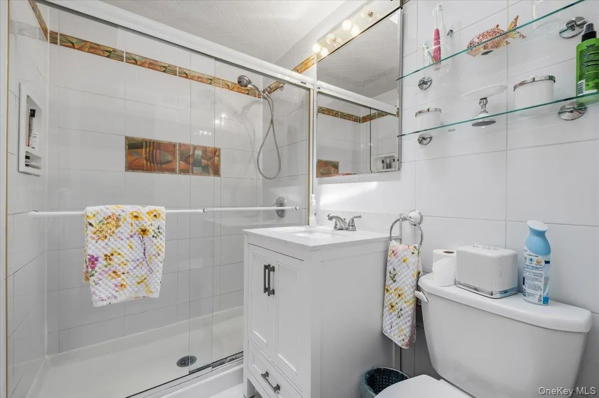 2565 Natta Boulevard, Hempstead, NY, 4 Bedrooms Bedrooms, 8 Rooms Rooms,2 BathroomsBathrooms,Residential,For Rent,Natta,0,1023753 2565 Natta Boulevard, Hempstead, NY, 4 Bedrooms Bedrooms, 8 Rooms Rooms,2 BathroomsBathrooms,Residential,For Rent,Natta,0,1023753