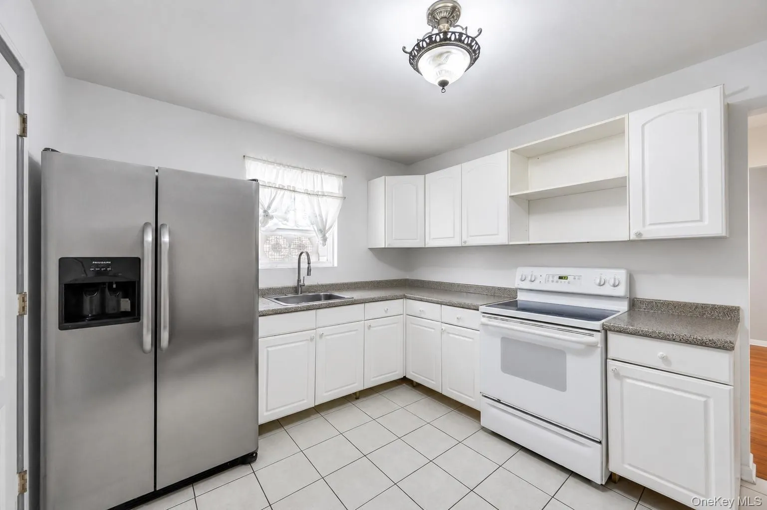 99 Ormond Street, Hempstead, NY, 5 Bedrooms Bedrooms, 10 Rooms Rooms,3 BathroomsBathrooms,Residential,For Rent,Ormond,0,1023754 99 Ormond Street, Hempstead, NY, 5 Bedrooms Bedrooms, 10 Rooms Rooms,3 BathroomsBathrooms,Residential,For Rent,Ormond,0,1023754