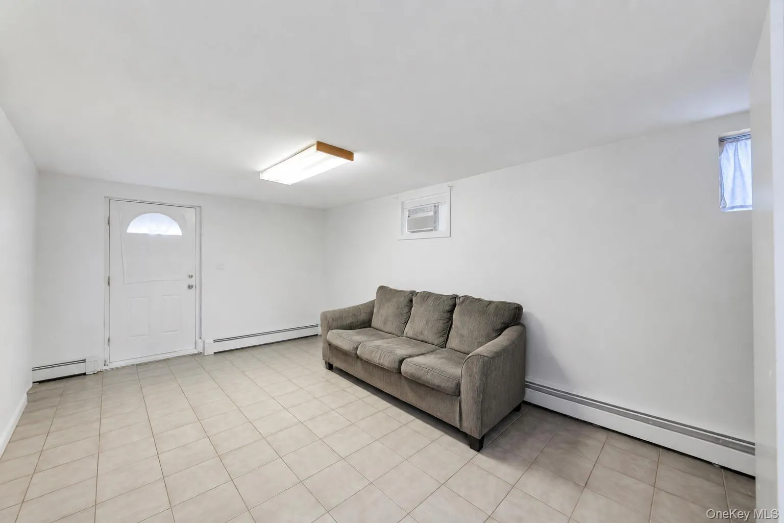 99 Ormond Street, Hempstead, NY, 5 Bedrooms Bedrooms, 10 Rooms Rooms,3 BathroomsBathrooms,Residential,For Rent,Ormond,0,1023754 99 Ormond Street, Hempstead, NY, 5 Bedrooms Bedrooms, 10 Rooms Rooms,3 BathroomsBathrooms,Residential,For Rent,Ormond,0,1023754