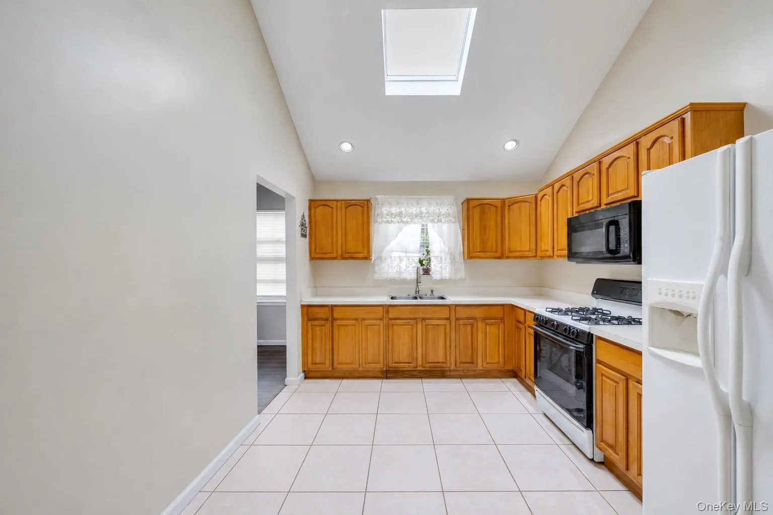 99 Ormond Street, Hempstead, NY, 5 Bedrooms Bedrooms, 10 Rooms Rooms,3 BathroomsBathrooms,Residential,For Rent,Ormond,0,1023754 99 Ormond Street, Hempstead, NY, 5 Bedrooms Bedrooms, 10 Rooms Rooms,3 BathroomsBathrooms,Residential,For Rent,Ormond,0,1023754