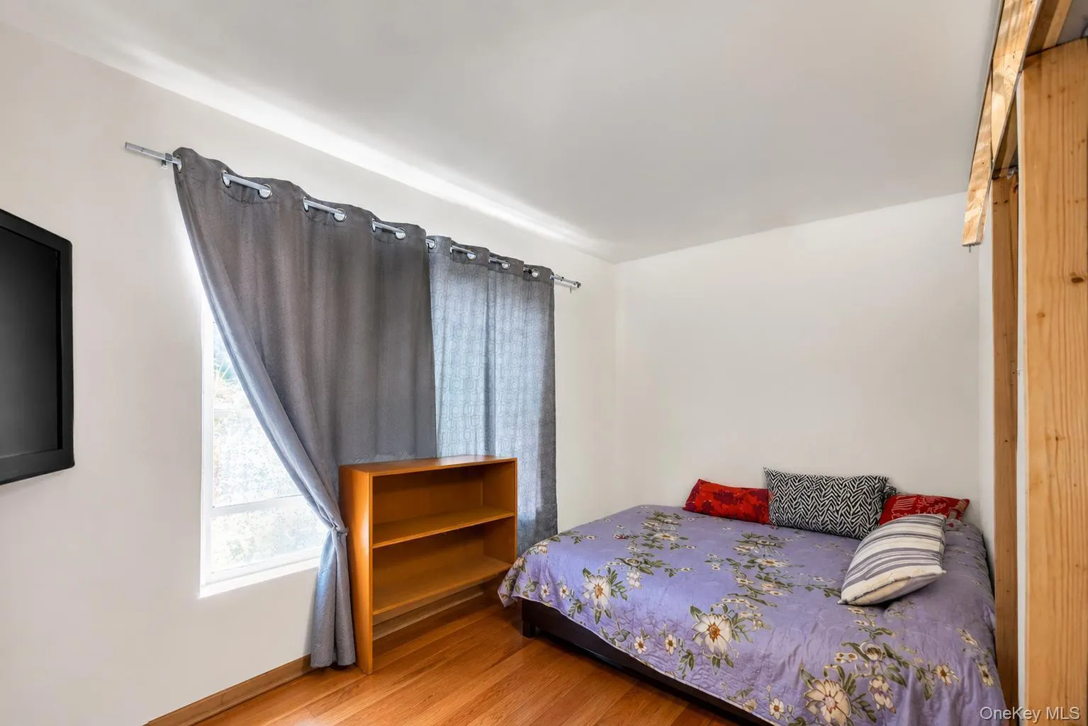 99 Ormond Street, Hempstead, NY, 5 Bedrooms Bedrooms, 10 Rooms Rooms,3 BathroomsBathrooms,Residential,For Rent,Ormond,0,1023754 99 Ormond Street, Hempstead, NY, 5 Bedrooms Bedrooms, 10 Rooms Rooms,3 BathroomsBathrooms,Residential,For Rent,Ormond,0,1023754