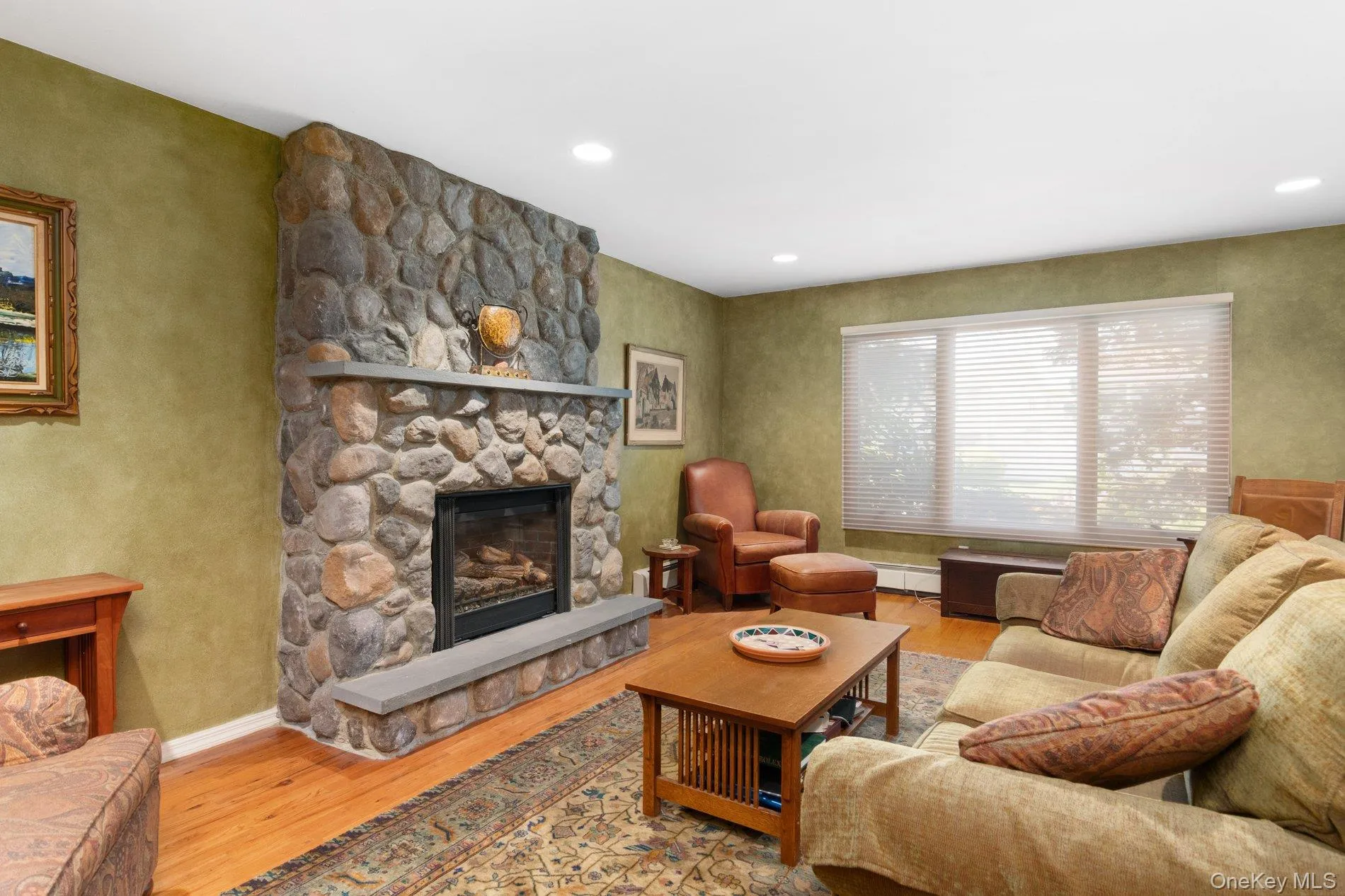 3125 Enos Street, Hempstead, NY, 5 Bedrooms Bedrooms, 9 Rooms Rooms,3 BathroomsBathrooms,Residential,For Rent,Enos,0,1023758 3125 Enos Street, Hempstead, NY, 5 Bedrooms Bedrooms, 9 Rooms Rooms,3 BathroomsBathrooms,Residential,For Rent,Enos,0,1023758