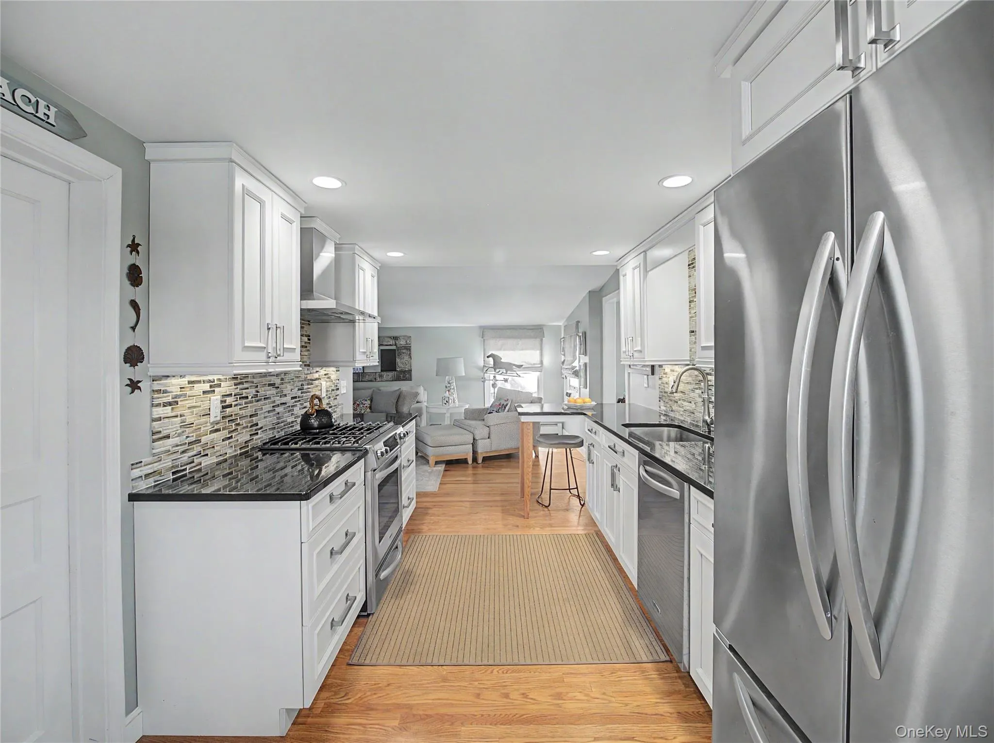 173 Puritan Road, Fairfield, CT, 3 Bedrooms Bedrooms, 6 Rooms Rooms,1 BathroomBathrooms,Residential,For Rent,Puritan,0,1023761 173 Puritan Road, Fairfield, CT, 3 Bedrooms Bedrooms, 6 Rooms Rooms,1 BathroomBathrooms,Residential,For Rent,Puritan,0,1023761