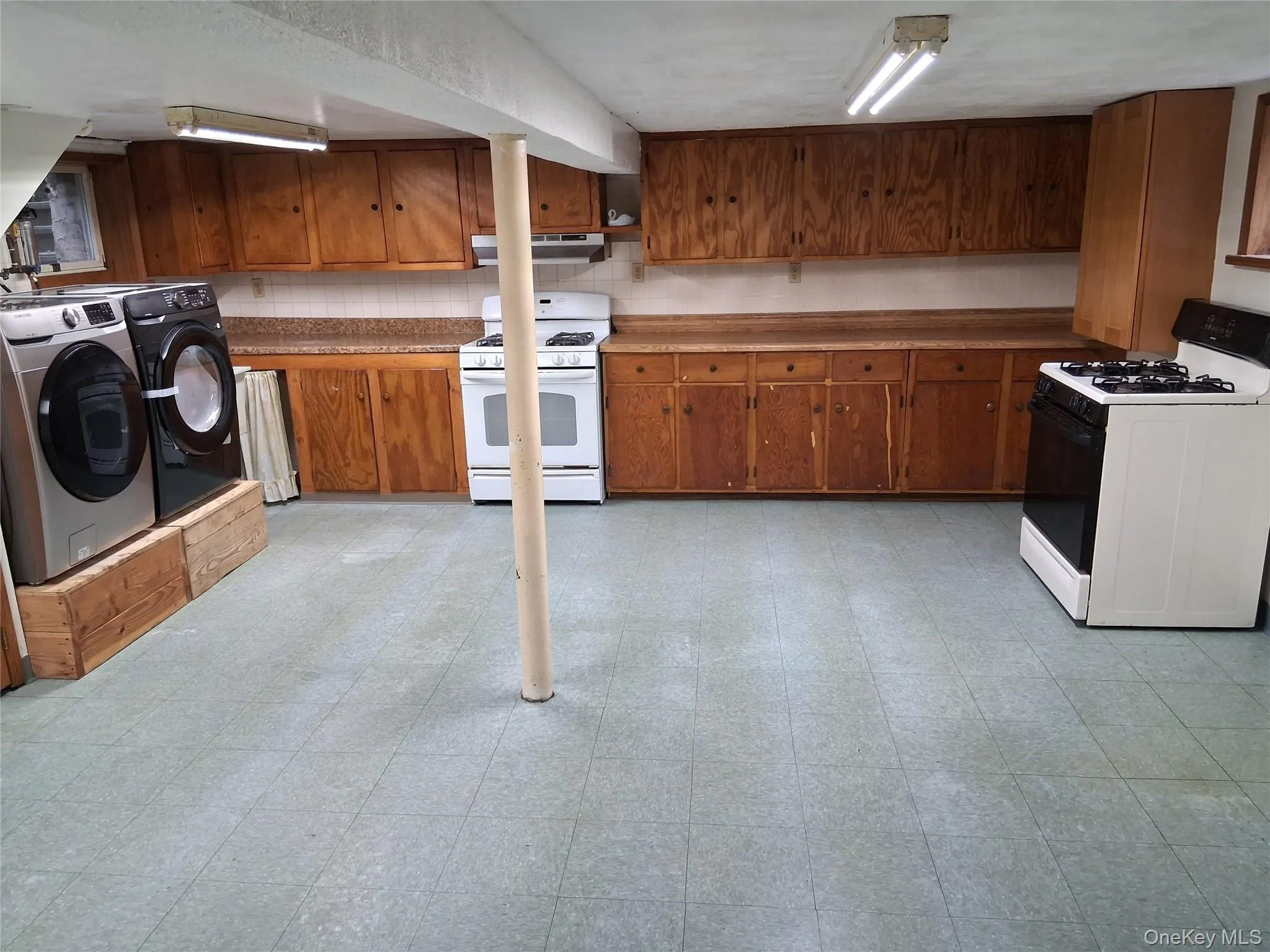 16 Richardson Place, Eastchester, NY, 3 Bedrooms Bedrooms, 6 Rooms Rooms,1 BathroomBathrooms,Residential Lease,For Rent,Richardson,0,1023764 16 Richardson Place, Eastchester, NY, 3 Bedrooms Bedrooms, 6 Rooms Rooms,1 BathroomBathrooms,Residential Lease,For Rent,Richardson,0,1023764