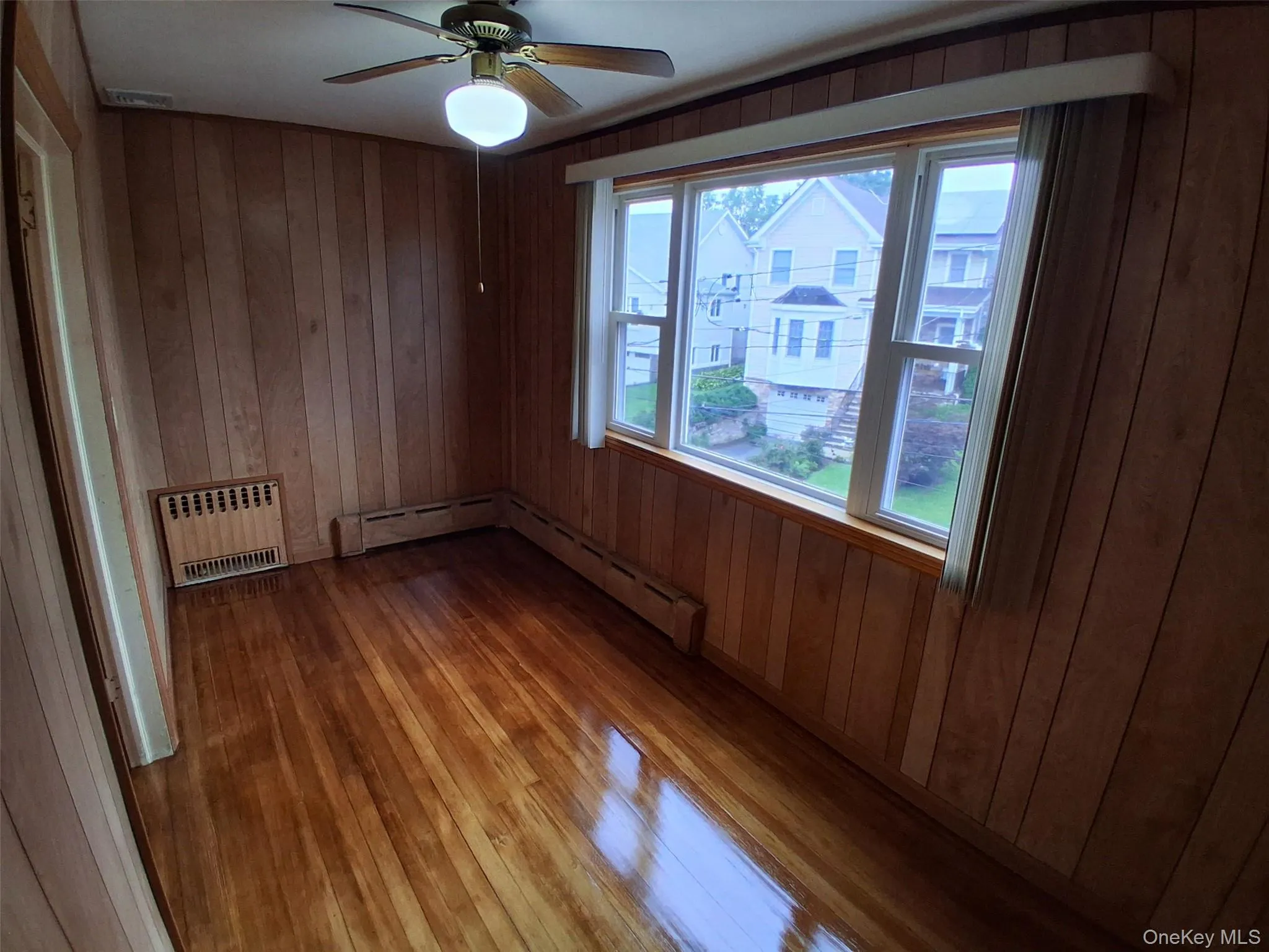 16 Richardson Place, Eastchester, NY, 3 Bedrooms Bedrooms, 6 Rooms Rooms,1 BathroomBathrooms,Residential Lease,For Rent,Richardson,0,1023764 16 Richardson Place, Eastchester, NY, 3 Bedrooms Bedrooms, 6 Rooms Rooms,1 BathroomBathrooms,Residential Lease,For Rent,Richardson,0,1023764
