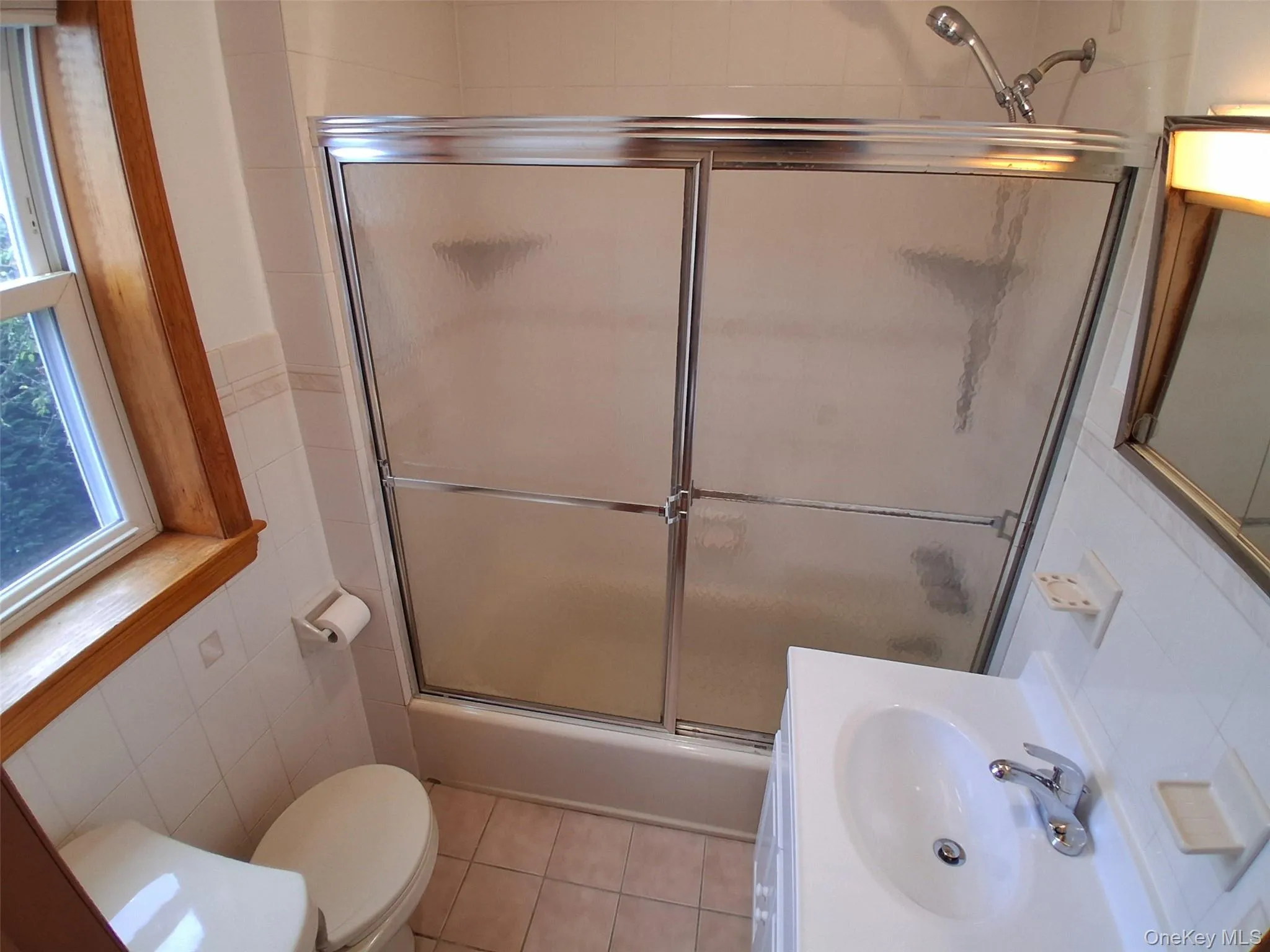 16 Richardson Place, Eastchester, NY, 3 Bedrooms Bedrooms, 6 Rooms Rooms,1 BathroomBathrooms,Residential Lease,For Rent,Richardson,0,1023764 16 Richardson Place, Eastchester, NY, 3 Bedrooms Bedrooms, 6 Rooms Rooms,1 BathroomBathrooms,Residential Lease,For Rent,Richardson,0,1023764