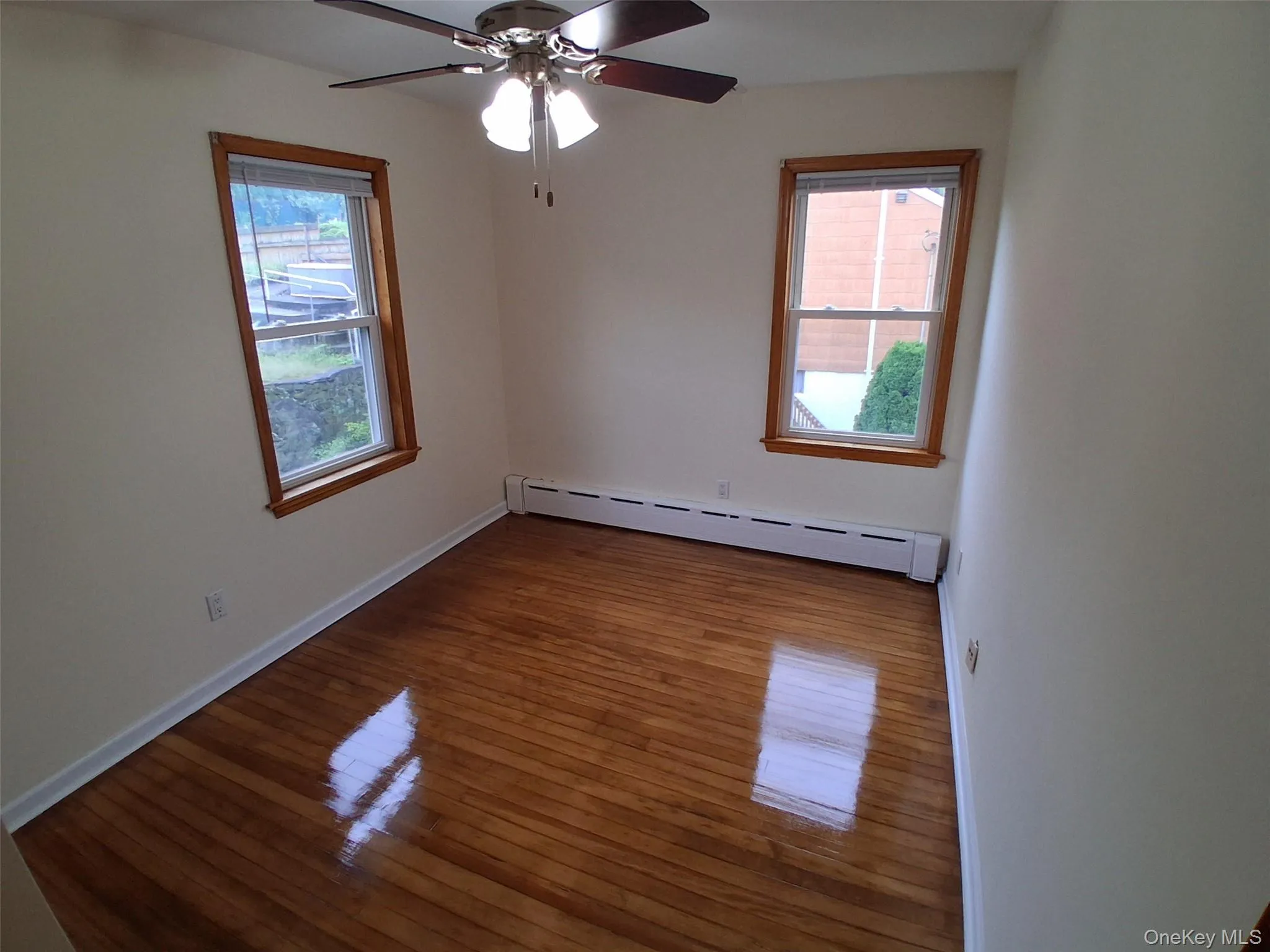 16 Richardson Place, Eastchester, NY, 3 Bedrooms Bedrooms, 6 Rooms Rooms,1 BathroomBathrooms,Residential Lease,For Rent,Richardson,0,1023764 16 Richardson Place, Eastchester, NY, 3 Bedrooms Bedrooms, 6 Rooms Rooms,1 BathroomBathrooms,Residential Lease,For Rent,Richardson,0,1023764