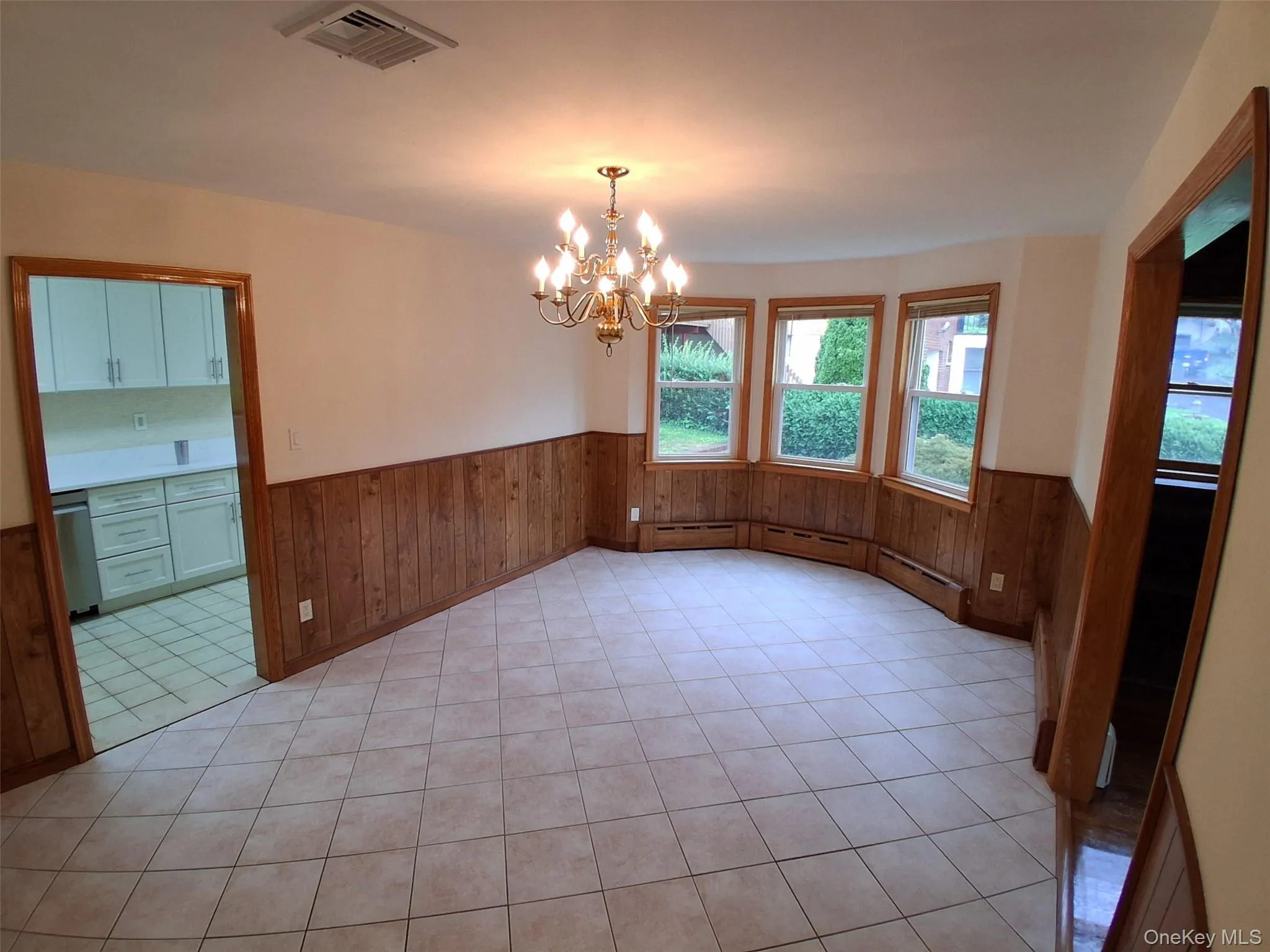 16 Richardson Place, Eastchester, NY, 3 Bedrooms Bedrooms, 6 Rooms Rooms,1 BathroomBathrooms,Residential Lease,For Rent,Richardson,0,1023764 16 Richardson Place, Eastchester, NY, 3 Bedrooms Bedrooms, 6 Rooms Rooms,1 BathroomBathrooms,Residential Lease,For Rent,Richardson,0,1023764