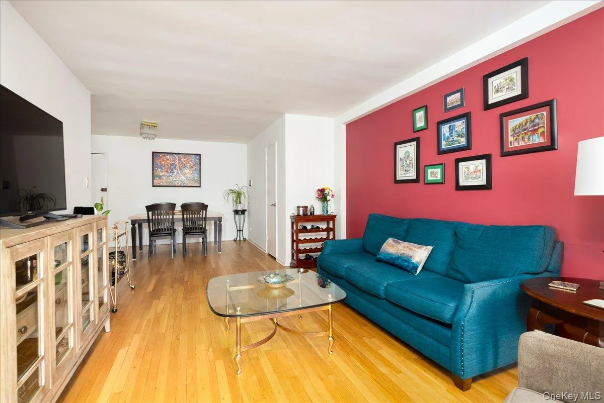 18-70 211th Street, New York, NY, 1 Bedroom Bedrooms, 4 Rooms Rooms,1 BathroomBathrooms,Residential,For Rent,211th,0,1023766 18-70 211th Street, New York, NY, 1 Bedroom Bedrooms, 4 Rooms Rooms,1 BathroomBathrooms,Residential,For Rent,211th,0,1023766