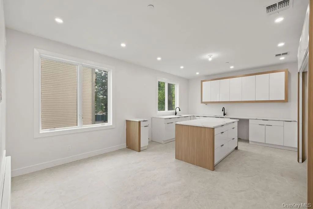 1 Homestead, Ramapo, NY, 5 Bedrooms Bedrooms, 10 Rooms Rooms,3 BathroomsBathrooms,Residential,For Rent,Homestead,0,1023769 1 Homestead, Ramapo, NY, 5 Bedrooms Bedrooms, 10 Rooms Rooms,3 BathroomsBathrooms,Residential,For Rent,Homestead,0,1023769