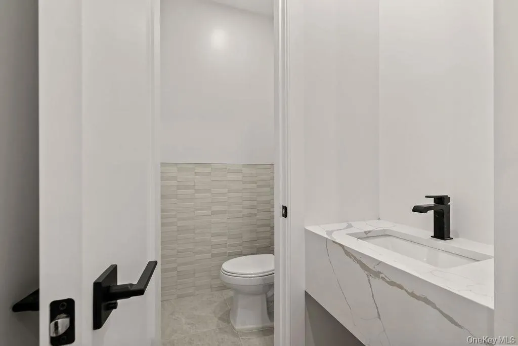 1 Homestead, Ramapo, NY, 5 Bedrooms Bedrooms, 10 Rooms Rooms,3 BathroomsBathrooms,Residential,For Rent,Homestead,0,1023769 1 Homestead, Ramapo, NY, 5 Bedrooms Bedrooms, 10 Rooms Rooms,3 BathroomsBathrooms,Residential,For Rent,Homestead,0,1023769