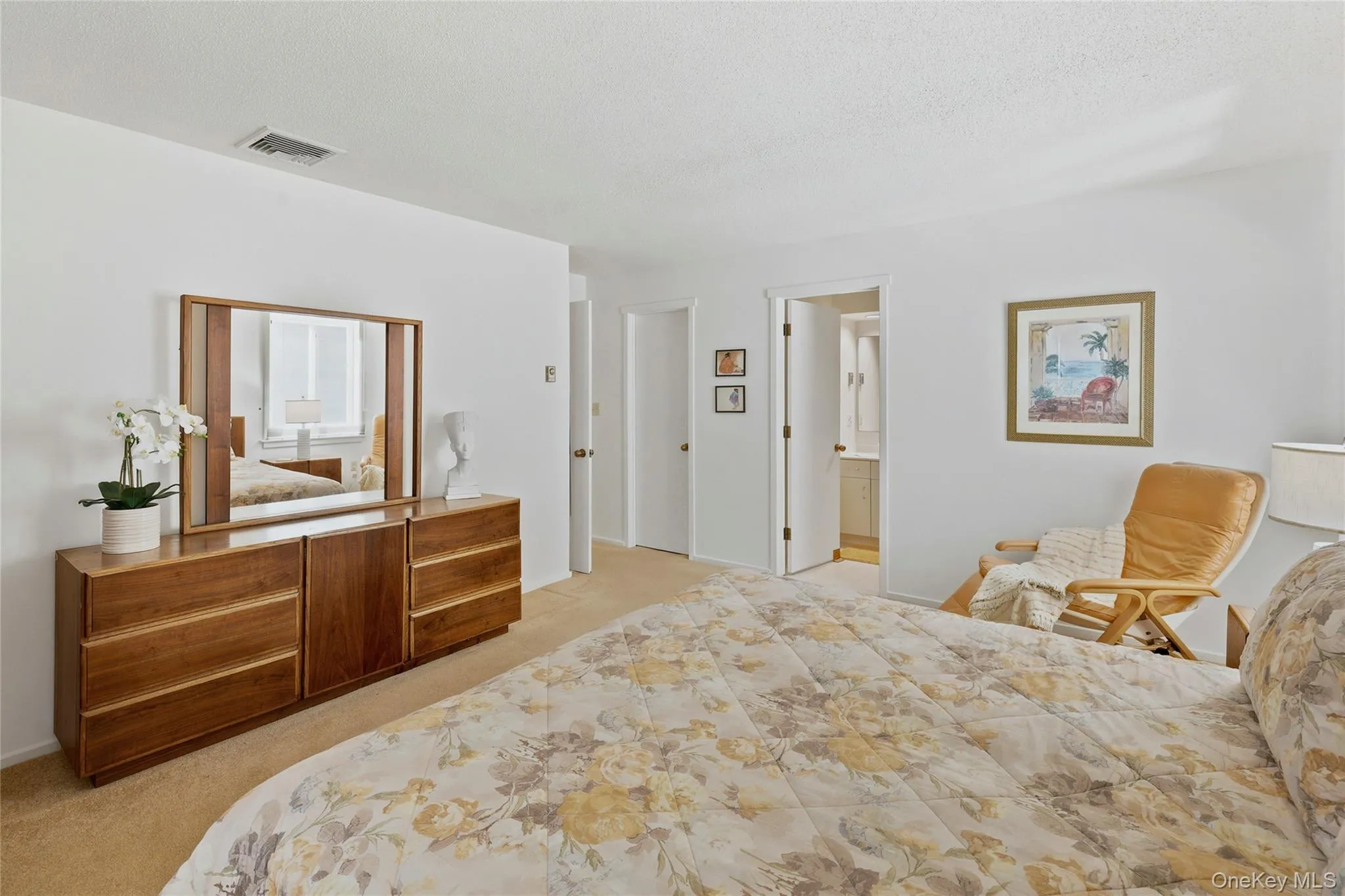 600 Heritage Hills, Somers, NY, 2 Bedrooms Bedrooms, 5 Rooms Rooms,2 BathroomsBathrooms,Residential,For Rent,Heritage,0,1023770 600 Heritage Hills, Somers, NY, 2 Bedrooms Bedrooms, 5 Rooms Rooms,2 BathroomsBathrooms,Residential,For Rent,Heritage,0,1023770