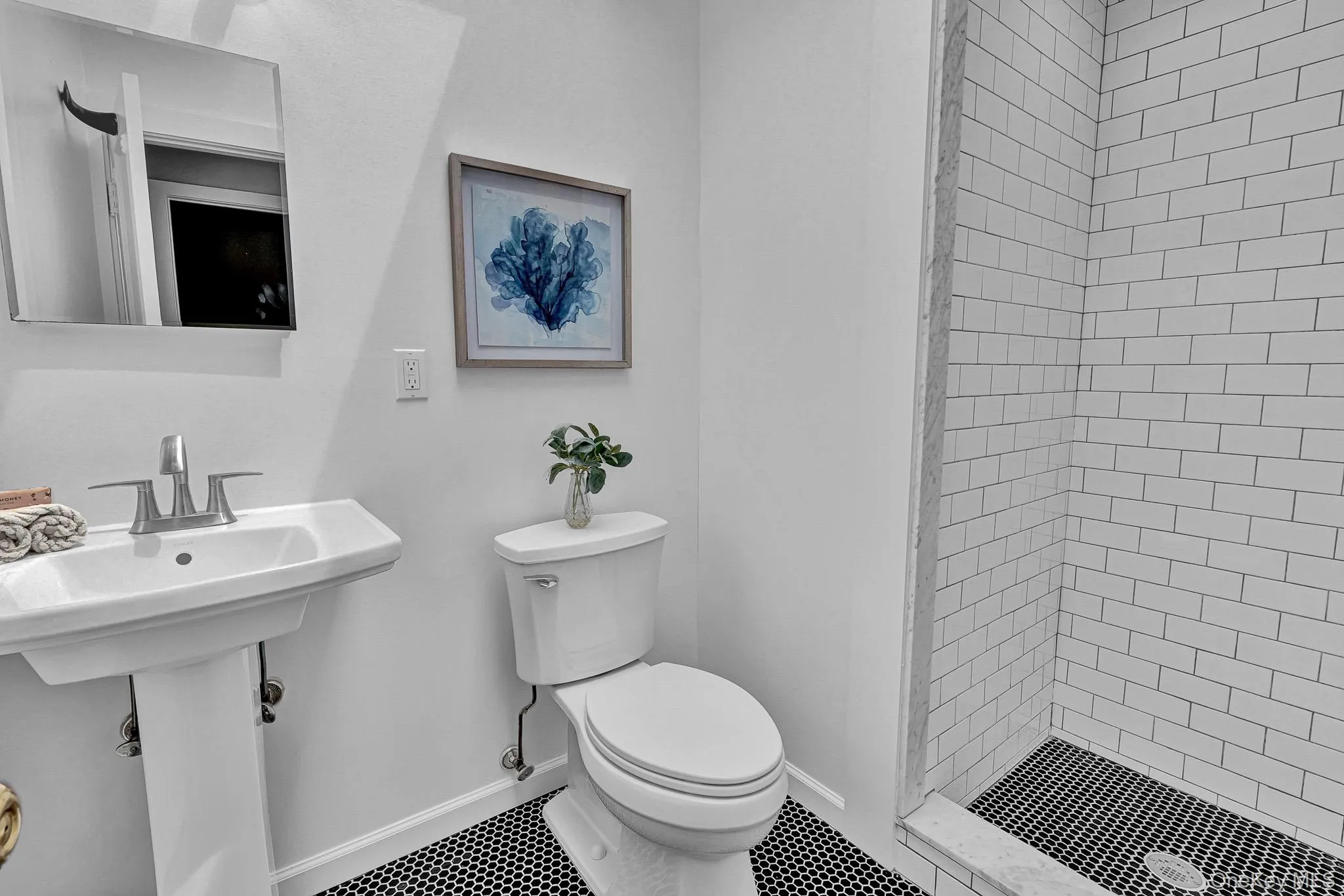 475 Ashland Avenue, Hempstead, NY, 3 Bedrooms Bedrooms, 9 Rooms Rooms,2 BathroomsBathrooms,Residential,For Rent,Ashland,0,1023776 475 Ashland Avenue, Hempstead, NY, 3 Bedrooms Bedrooms, 9 Rooms Rooms,2 BathroomsBathrooms,Residential,For Rent,Ashland,0,1023776