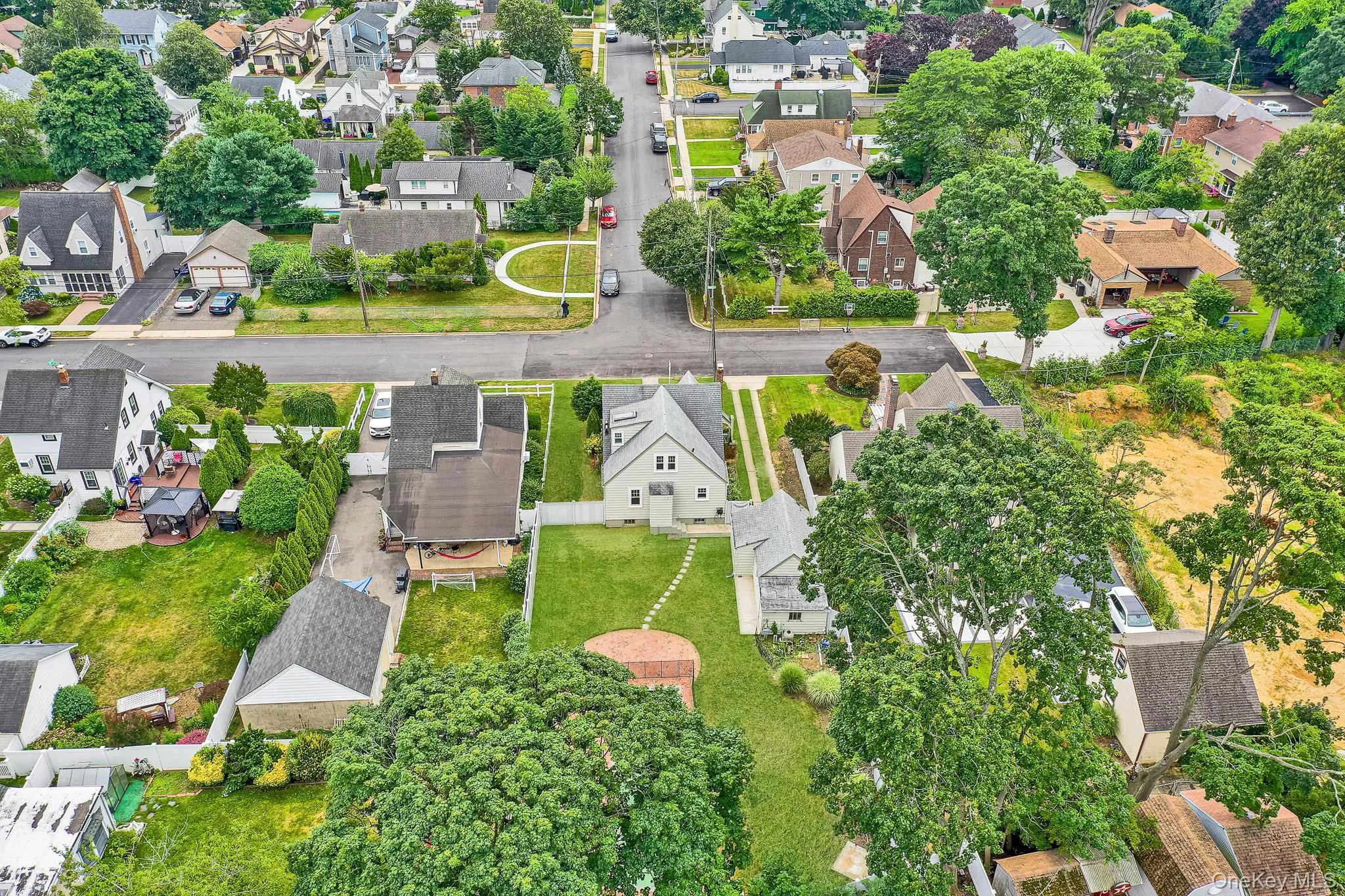 475 Ashland Avenue, Hempstead, NY, 3 Bedrooms Bedrooms, 9 Rooms Rooms,2 BathroomsBathrooms,Residential,For Rent,Ashland,0,1023776 475 Ashland Avenue, Hempstead, NY, 3 Bedrooms Bedrooms, 9 Rooms Rooms,2 BathroomsBathrooms,Residential,For Rent,Ashland,0,1023776
