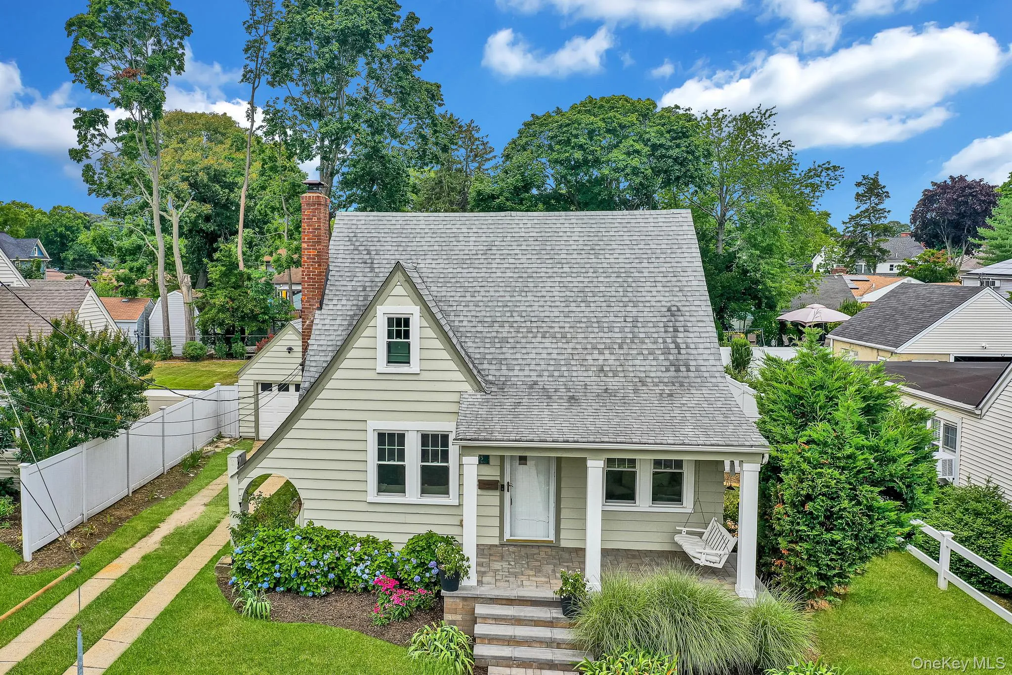 475 Ashland Avenue, Hempstead, NY, 3 Bedrooms Bedrooms, 9 Rooms Rooms,2 BathroomsBathrooms,Residential,For Rent,Ashland,0,1023776 475 Ashland Avenue, Hempstead, NY, 3 Bedrooms Bedrooms, 9 Rooms Rooms,2 BathroomsBathrooms,Residential,For Rent,Ashland,0,1023776
