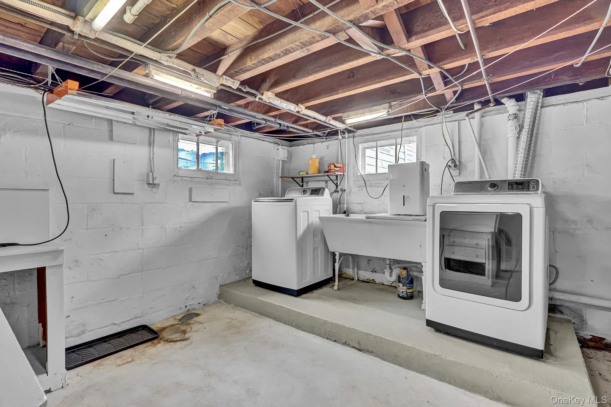 475 Ashland Avenue, Hempstead, NY, 3 Bedrooms Bedrooms, 9 Rooms Rooms,2 BathroomsBathrooms,Residential,For Rent,Ashland,0,1023776 475 Ashland Avenue, Hempstead, NY, 3 Bedrooms Bedrooms, 9 Rooms Rooms,2 BathroomsBathrooms,Residential,For Rent,Ashland,0,1023776