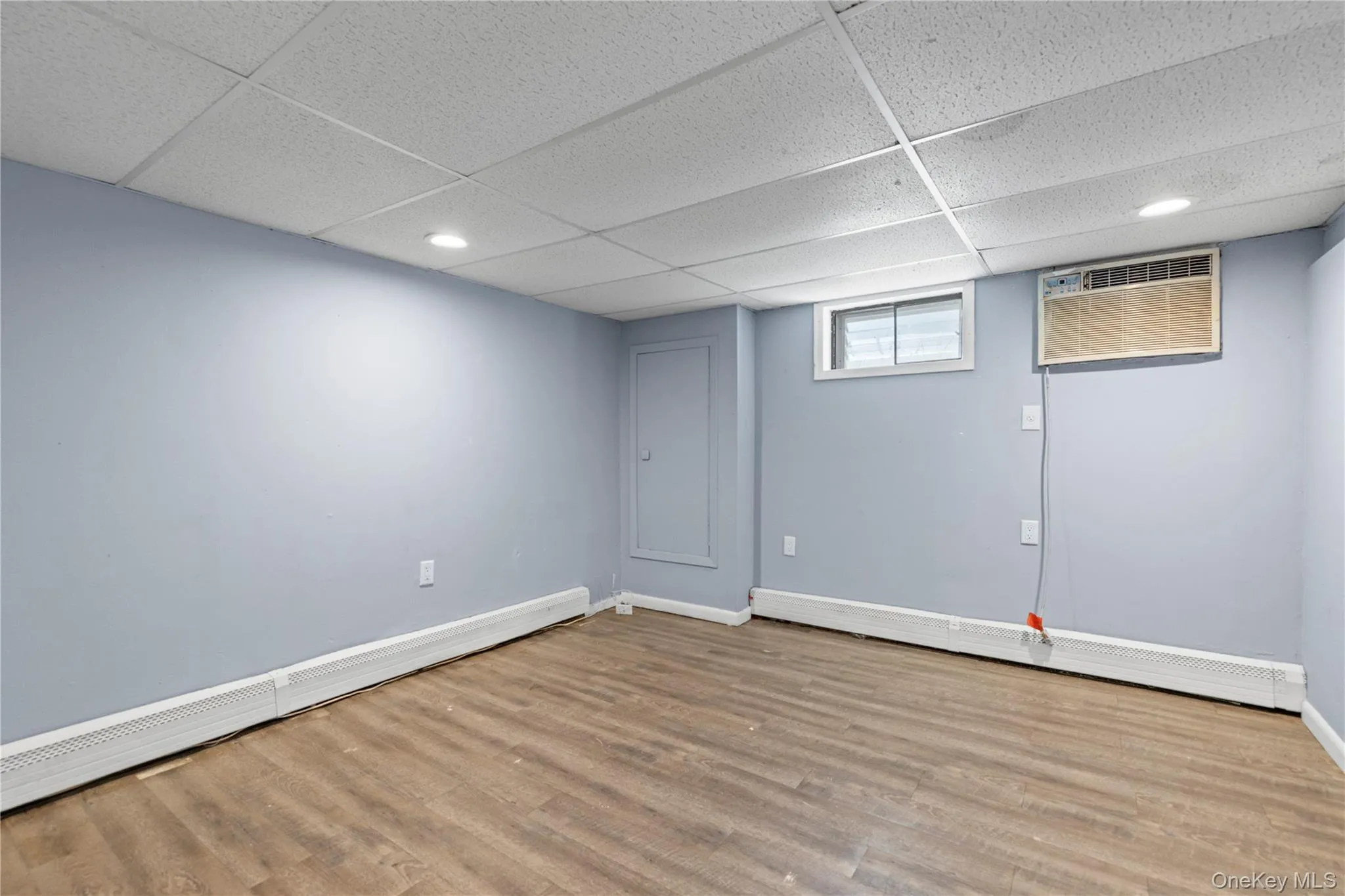 23 3rd Avenue, Oyster Bay, NY, 9 Bedrooms Bedrooms, 14 Rooms Rooms,3 BathroomsBathrooms,Residential,For Rent,3rd,0,1023777 23 3rd Avenue, Oyster Bay, NY, 9 Bedrooms Bedrooms, 14 Rooms Rooms,3 BathroomsBathrooms,Residential,For Rent,3rd,0,1023777