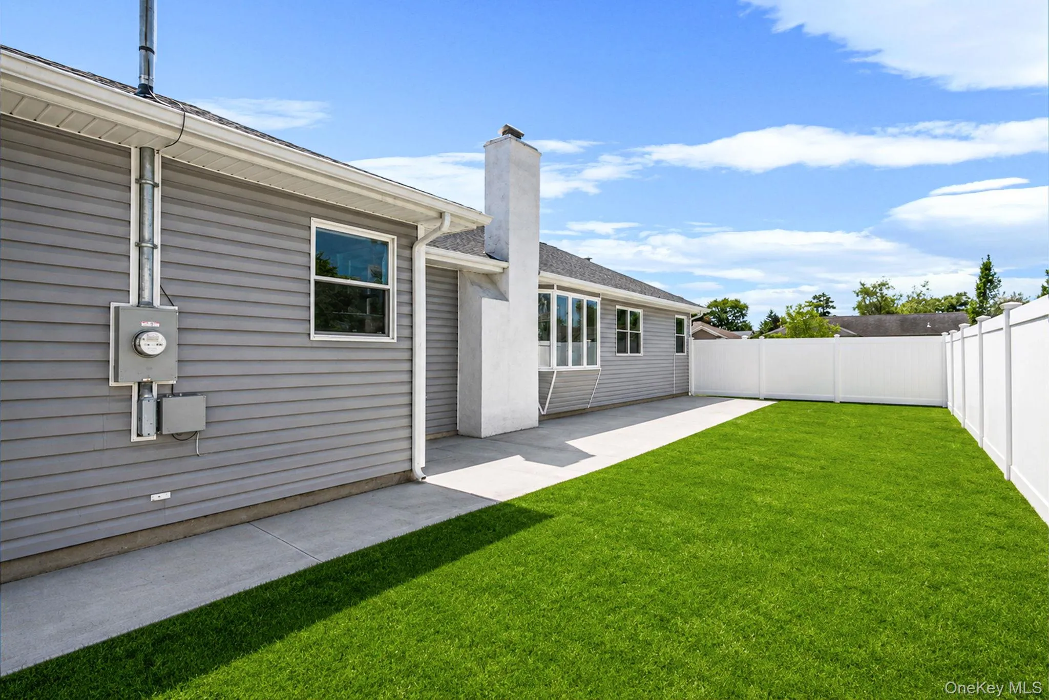 28 High Street, Oyster Bay, NY, 3 Bedrooms Bedrooms, 7 Rooms Rooms,2 BathroomsBathrooms,Residential,For Rent,High,0,1023778 28 High Street, Oyster Bay, NY, 3 Bedrooms Bedrooms, 7 Rooms Rooms,2 BathroomsBathrooms,Residential,For Rent,High,0,1023778