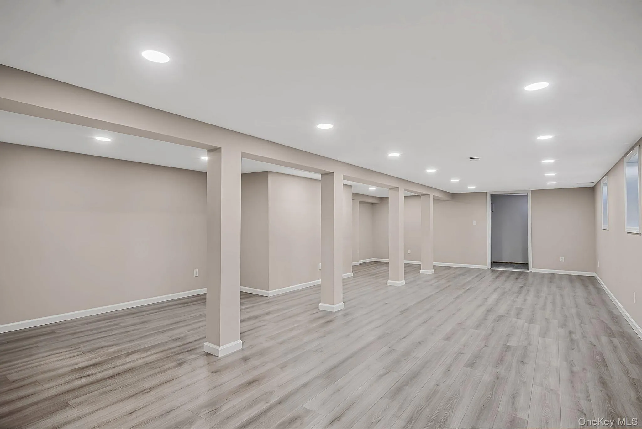 28 High Street, Oyster Bay, NY, 3 Bedrooms Bedrooms, 7 Rooms Rooms,2 BathroomsBathrooms,Residential,For Rent,High,0,1023778 28 High Street, Oyster Bay, NY, 3 Bedrooms Bedrooms, 7 Rooms Rooms,2 BathroomsBathrooms,Residential,For Rent,High,0,1023778