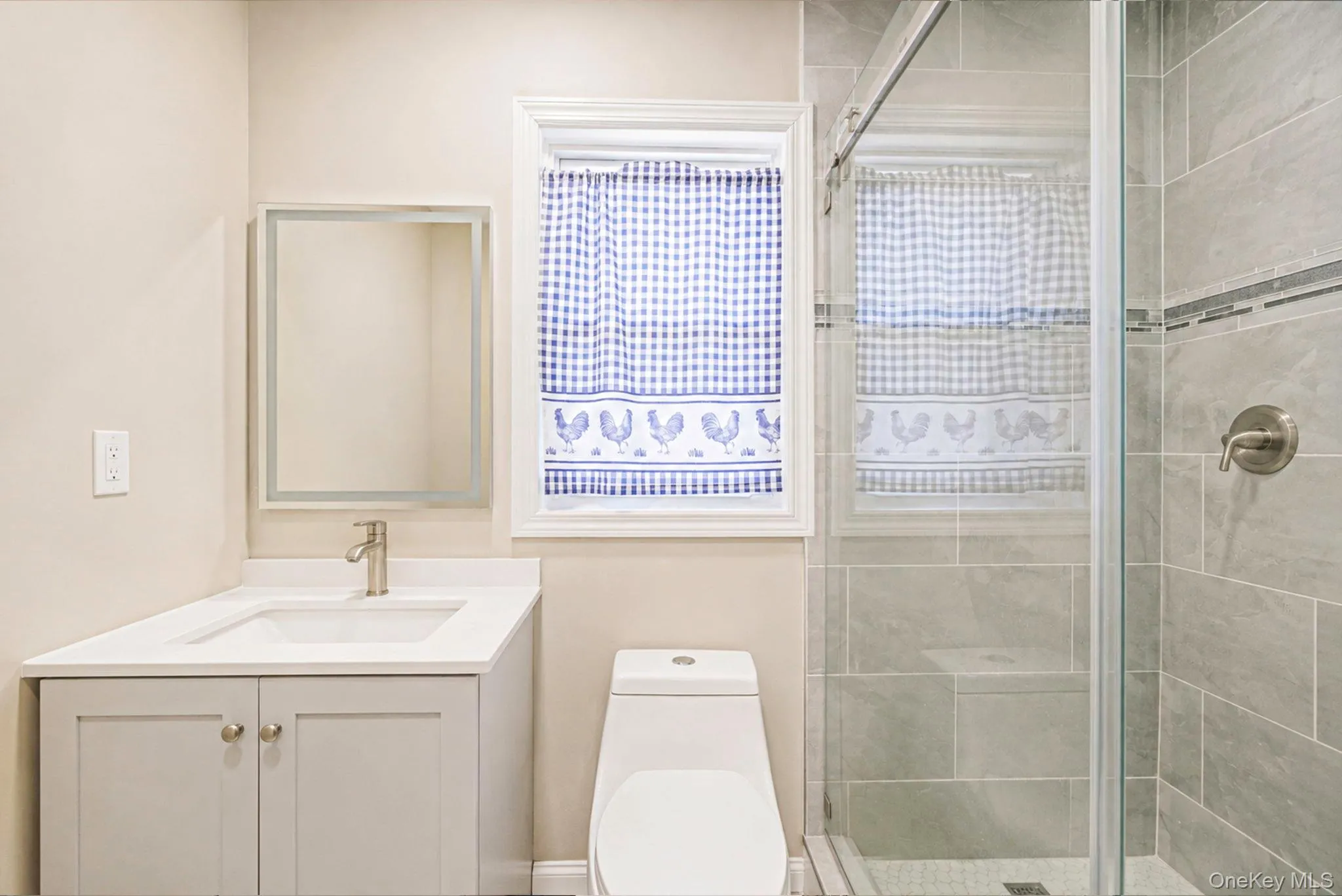 28 High Street, Oyster Bay, NY, 3 Bedrooms Bedrooms, 7 Rooms Rooms,2 BathroomsBathrooms,Residential,For Rent,High,0,1023778 28 High Street, Oyster Bay, NY, 3 Bedrooms Bedrooms, 7 Rooms Rooms,2 BathroomsBathrooms,Residential,For Rent,High,0,1023778