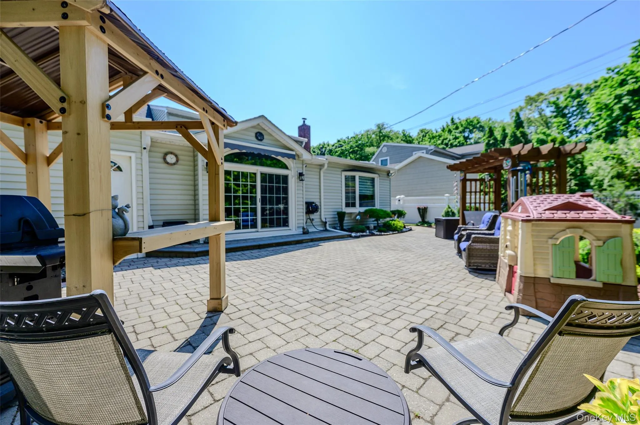 10 Dorset Lane, Hempstead, NY, 3 Bedrooms Bedrooms, 6 Rooms Rooms,2 BathroomsBathrooms,Residential,For Rent,Dorset,0,1023780 10 Dorset Lane, Hempstead, NY, 3 Bedrooms Bedrooms, 6 Rooms Rooms,2 BathroomsBathrooms,Residential,For Rent,Dorset,0,1023780