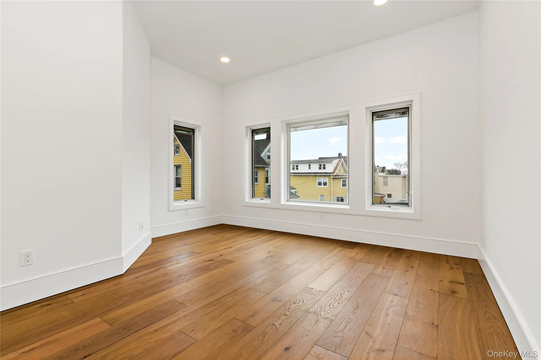 92 Highland Avenue, Ossining, NY, 2 Bedrooms Bedrooms, 5 Rooms Rooms,1 BathroomBathrooms,Residential Lease,For Rent,Highland,0,1023785 92 Highland Avenue, Ossining, NY, 2 Bedrooms Bedrooms, 5 Rooms Rooms,1 BathroomBathrooms,Residential Lease,For Rent,Highland,0,1023785
