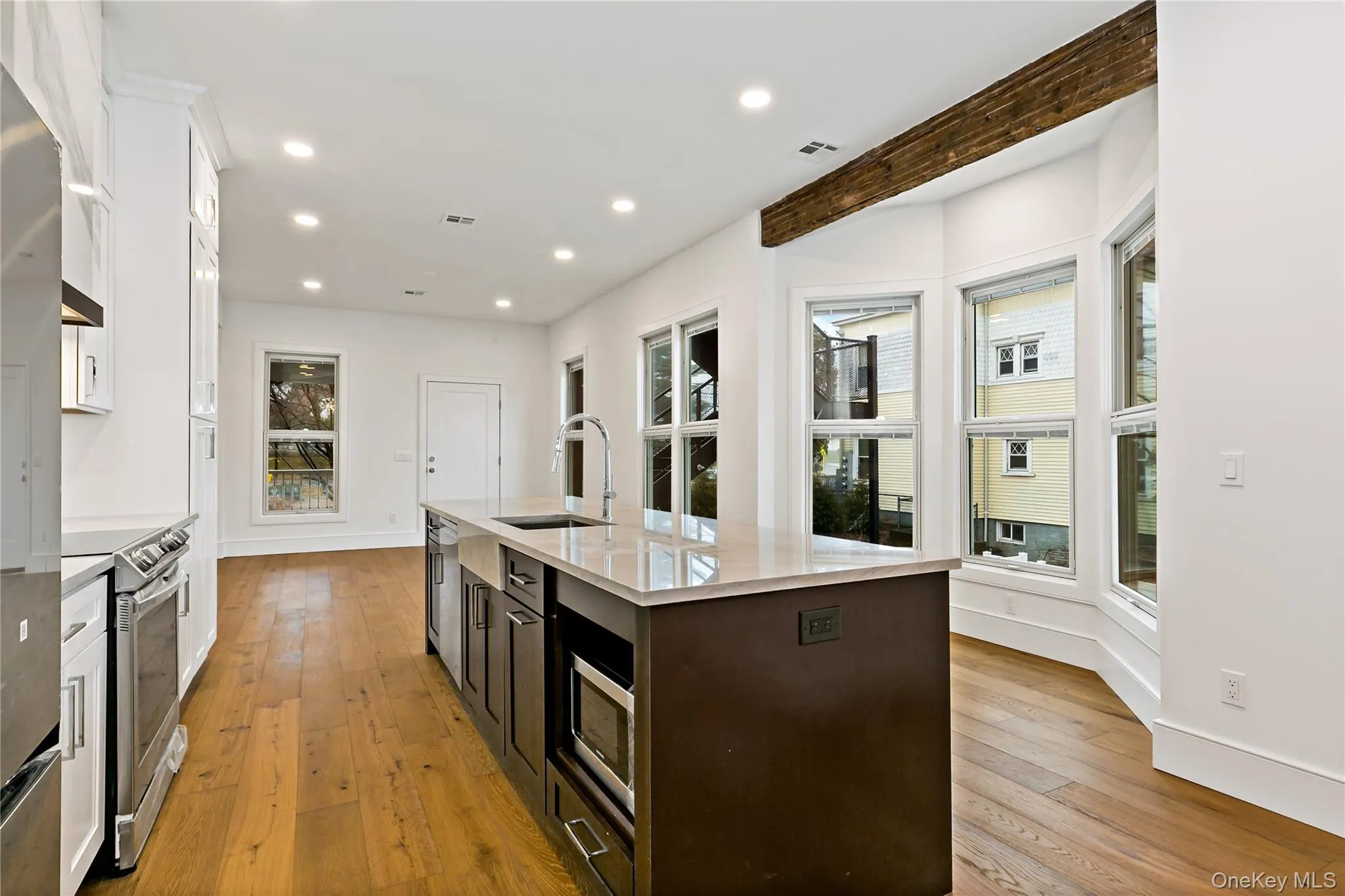 92 Highland Avenue, Ossining, NY, 2 Bedrooms Bedrooms, 5 Rooms Rooms,1 BathroomBathrooms,Residential Lease,For Rent,Highland,0,1023785 92 Highland Avenue, Ossining, NY, 2 Bedrooms Bedrooms, 5 Rooms Rooms,1 BathroomBathrooms,Residential Lease,For Rent,Highland,0,1023785
