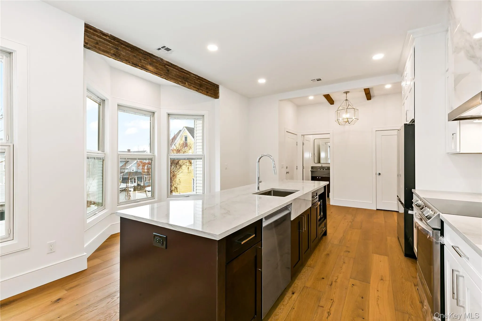 92 Highland Avenue, Ossining, NY, 2 Bedrooms Bedrooms, 5 Rooms Rooms,1 BathroomBathrooms,Residential Lease,For Rent,Highland,0,1023785 92 Highland Avenue, Ossining, NY, 2 Bedrooms Bedrooms, 5 Rooms Rooms,1 BathroomBathrooms,Residential Lease,For Rent,Highland,0,1023785