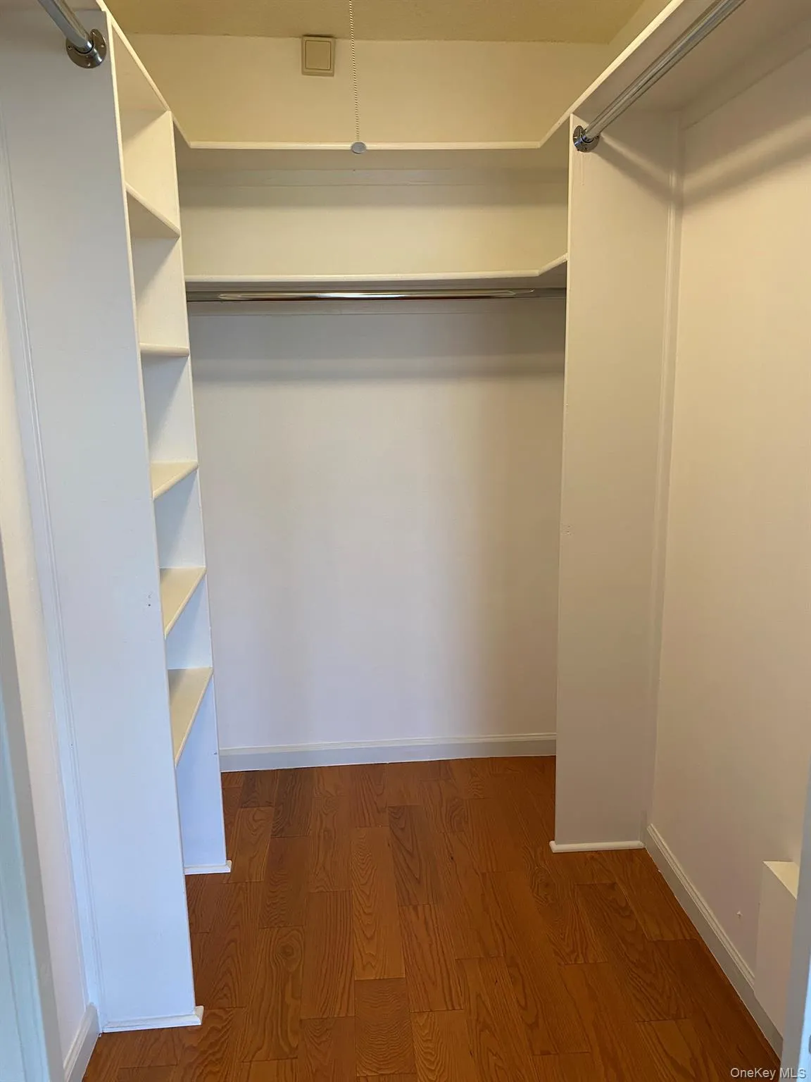 15 Stewart Place, White Plains, NY, 2 Bedrooms Bedrooms, 6 Rooms Rooms,2 BathroomsBathrooms,Residential Lease,For Rent,Stewart,0,1023789 15 Stewart Place, White Plains, NY, 2 Bedrooms Bedrooms, 6 Rooms Rooms,2 BathroomsBathrooms,Residential Lease,For Rent,Stewart,0,1023789