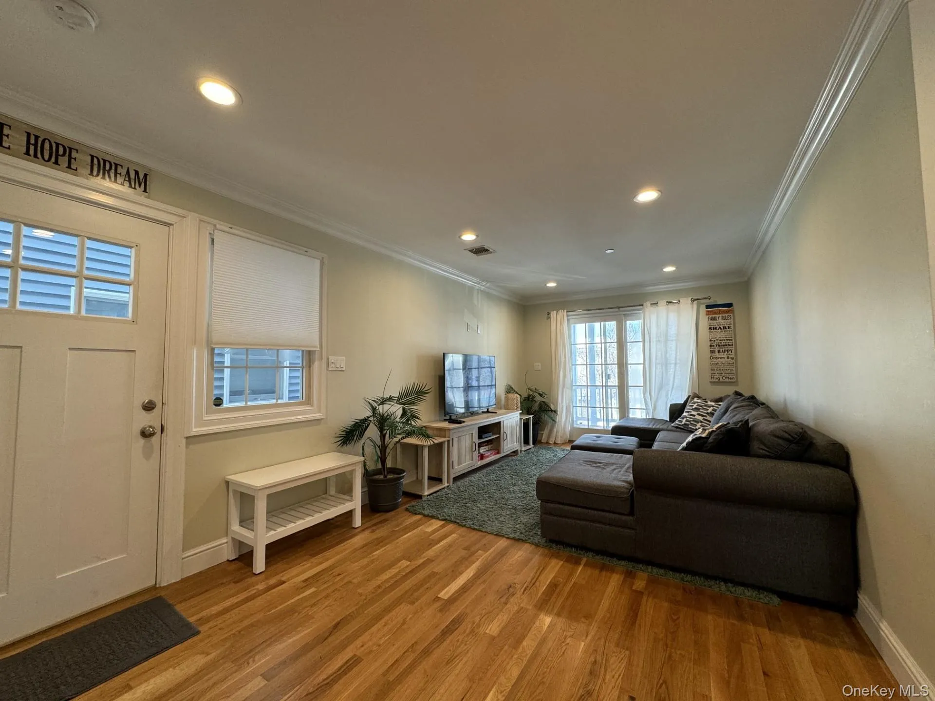 85 Michigan Street, Long Beach, NY, 4 Bedrooms Bedrooms, 14 Rooms Rooms,3 BathroomsBathrooms,Residential Lease,For Rent,Michigan,0,1023796 85 Michigan Street, Long Beach, NY, 4 Bedrooms Bedrooms, 14 Rooms Rooms,3 BathroomsBathrooms,Residential Lease,For Rent,Michigan,0,1023796