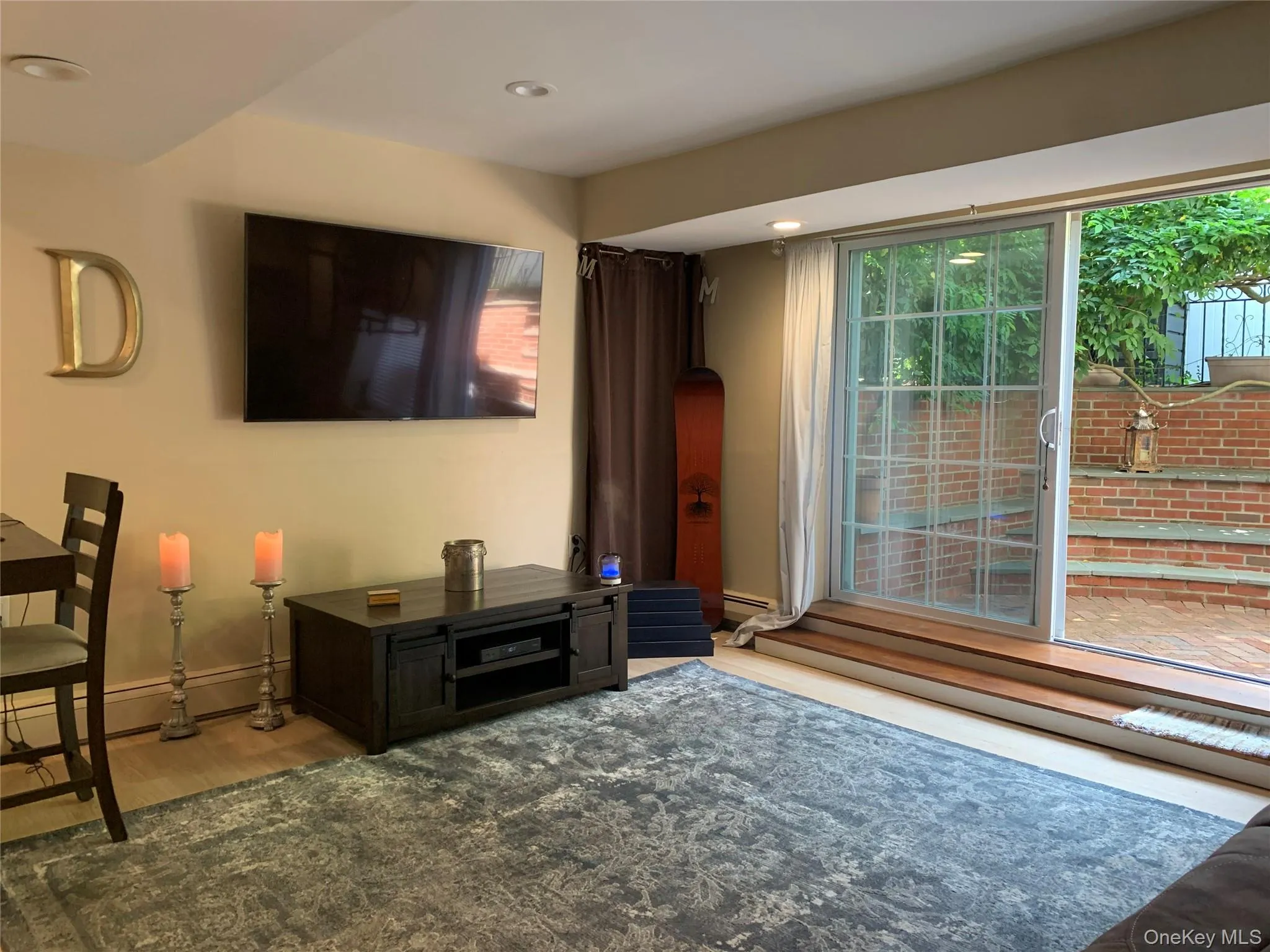 130 E Olive Street, Long Beach, NY, 1 Bedroom Bedrooms, 4 Rooms Rooms,1 BathroomBathrooms,Residential Lease,For Rent,E Olive,0,1023797 130 E Olive Street, Long Beach, NY, 1 Bedroom Bedrooms, 4 Rooms Rooms,1 BathroomBathrooms,Residential Lease,For Rent,E Olive,0,1023797