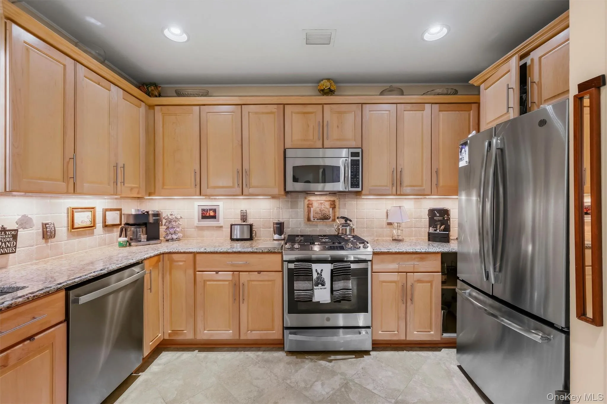 427 Trump Park, Yorktown, NY, 2 Bedrooms Bedrooms, 5 Rooms Rooms,2 BathroomsBathrooms,Residential,For Rent,Trump,0,1023798 427 Trump Park, Yorktown, NY, 2 Bedrooms Bedrooms, 5 Rooms Rooms,2 BathroomsBathrooms,Residential,For Rent,Trump,0,1023798