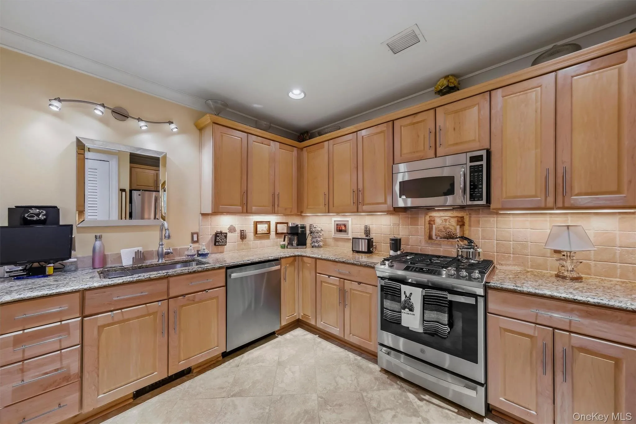 427 Trump Park, Yorktown, NY, 2 Bedrooms Bedrooms, 5 Rooms Rooms,2 BathroomsBathrooms,Residential,For Rent,Trump,0,1023798 427 Trump Park, Yorktown, NY, 2 Bedrooms Bedrooms, 5 Rooms Rooms,2 BathroomsBathrooms,Residential,For Rent,Trump,0,1023798