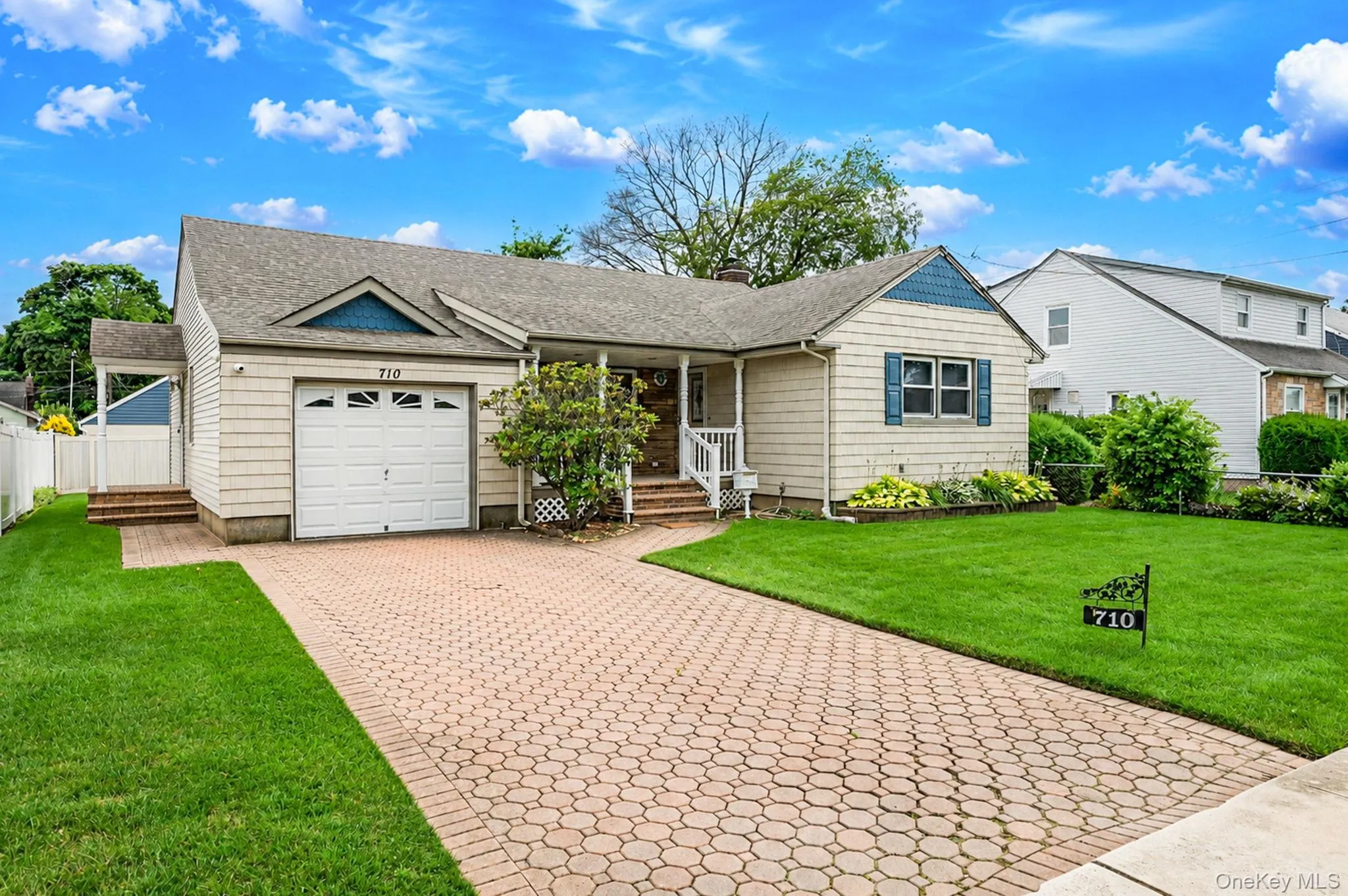 710 Lafayette Avenue, Hempstead, NY, 3 Bedrooms Bedrooms, 6 Rooms Rooms,1 BathroomBathrooms,Residential,For Rent,Lafayette,0,1023799 710 Lafayette Avenue, Hempstead, NY, 3 Bedrooms Bedrooms, 6 Rooms Rooms,1 BathroomBathrooms,Residential,For Rent,Lafayette,0,1023799