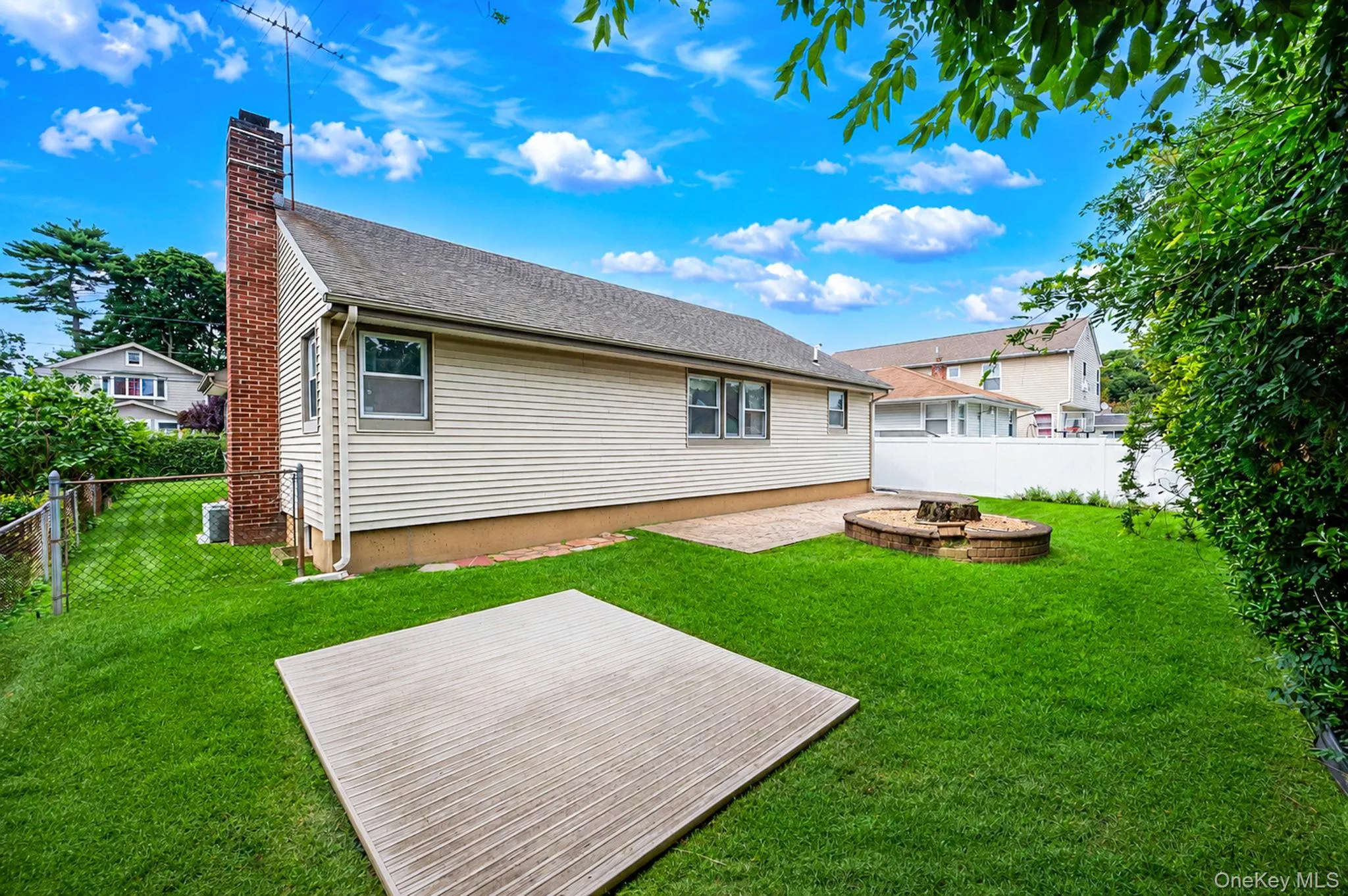 710 Lafayette Avenue, Hempstead, NY, 3 Bedrooms Bedrooms, 6 Rooms Rooms,1 BathroomBathrooms,Residential,For Rent,Lafayette,0,1023799 710 Lafayette Avenue, Hempstead, NY, 3 Bedrooms Bedrooms, 6 Rooms Rooms,1 BathroomBathrooms,Residential,For Rent,Lafayette,0,1023799