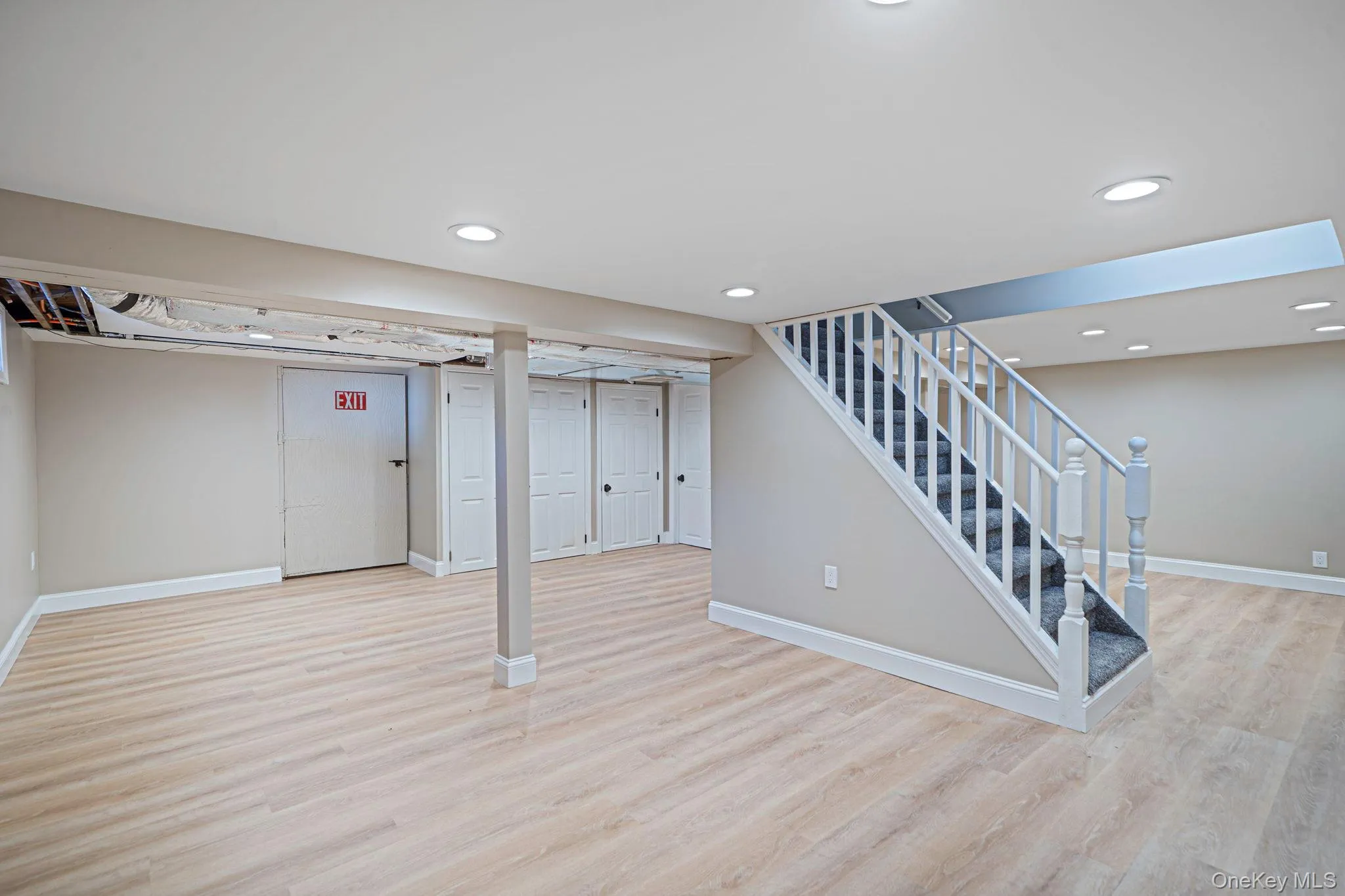 273 Cambon Avenue, Smithtown, NY, 4 Bedrooms Bedrooms, 10 Rooms Rooms,2 BathroomsBathrooms,Residential,For Rent,Cambon,0,1023804 273 Cambon Avenue, Smithtown, NY, 4 Bedrooms Bedrooms, 10 Rooms Rooms,2 BathroomsBathrooms,Residential,For Rent,Cambon,0,1023804