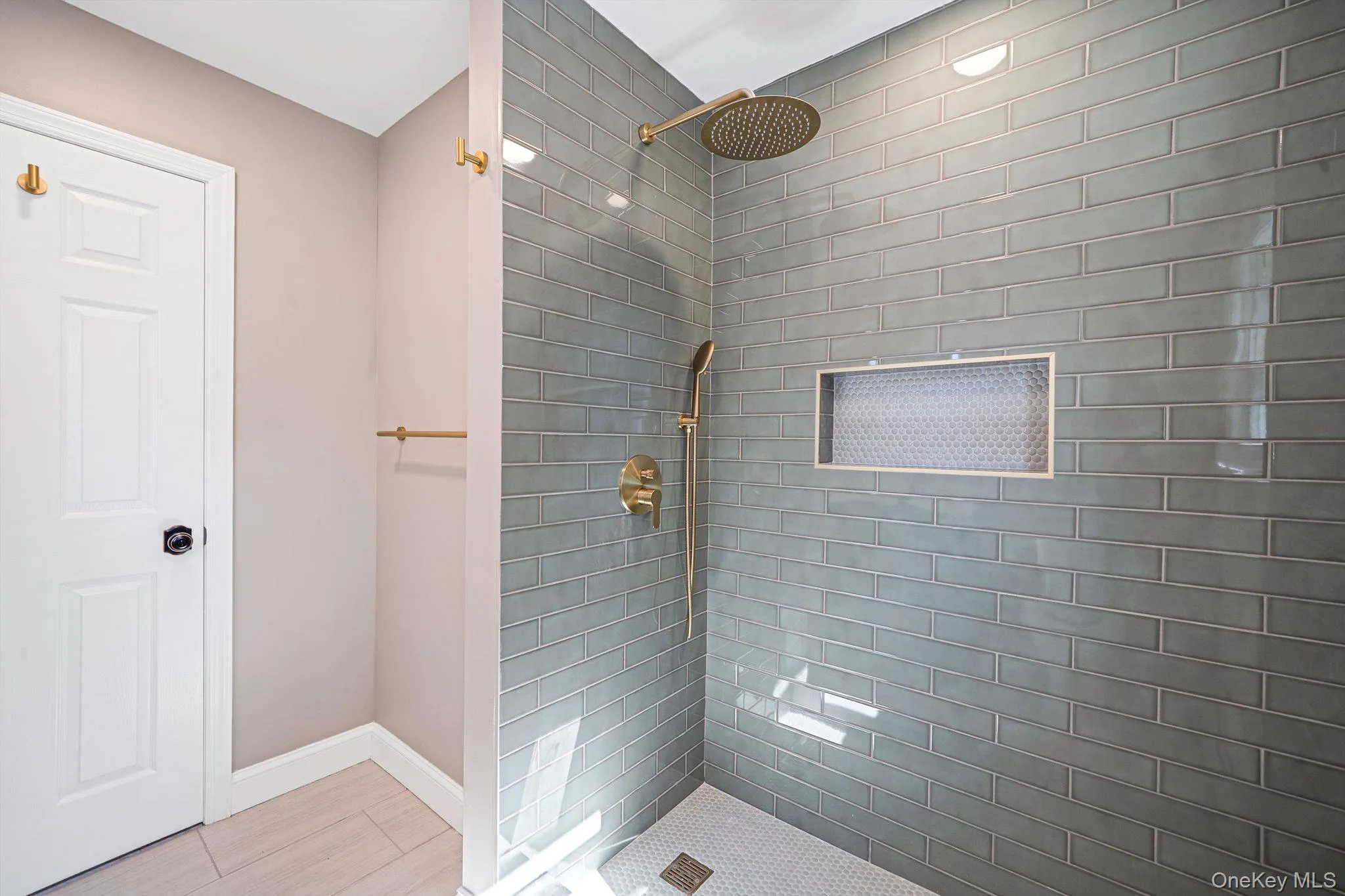 273 Cambon Avenue, Smithtown, NY, 4 Bedrooms Bedrooms, 10 Rooms Rooms,2 BathroomsBathrooms,Residential,For Rent,Cambon,0,1023804 273 Cambon Avenue, Smithtown, NY, 4 Bedrooms Bedrooms, 10 Rooms Rooms,2 BathroomsBathrooms,Residential,For Rent,Cambon,0,1023804