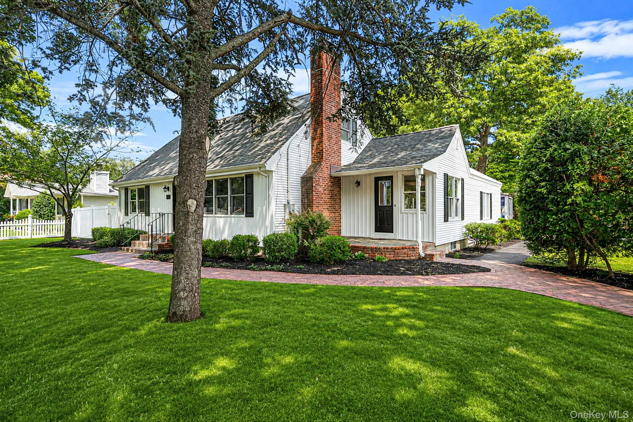 273 Cambon Avenue, Smithtown, NY, 4 Bedrooms Bedrooms, 10 Rooms Rooms,2 BathroomsBathrooms,Residential,For Rent,Cambon,0,1023804 273 Cambon Avenue, Smithtown, NY, 4 Bedrooms Bedrooms, 10 Rooms Rooms,2 BathroomsBathrooms,Residential,For Rent,Cambon,0,1023804