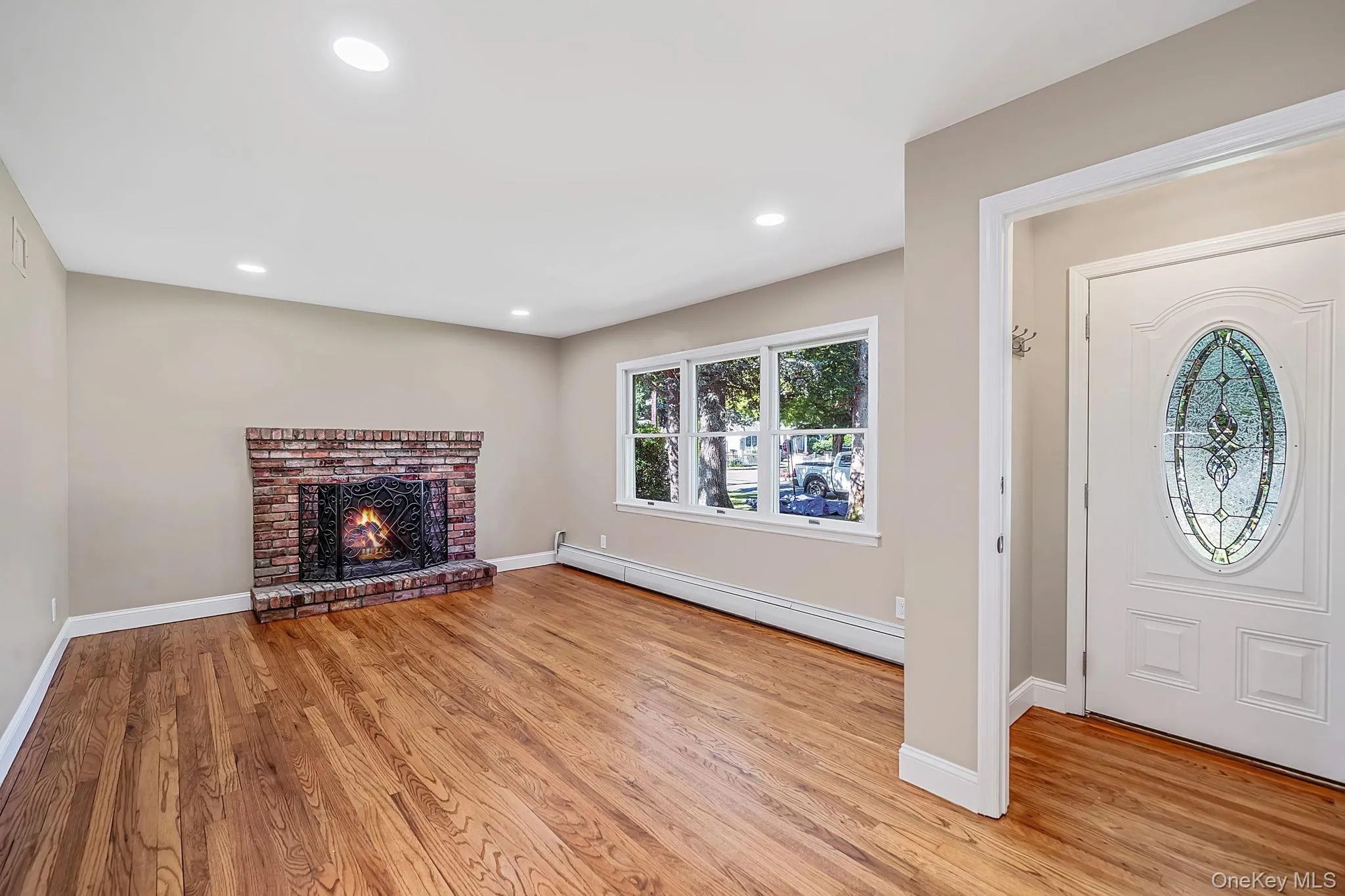 273 Cambon Avenue, Smithtown, NY, 4 Bedrooms Bedrooms, 10 Rooms Rooms,2 BathroomsBathrooms,Residential,For Rent,Cambon,0,1023804 273 Cambon Avenue, Smithtown, NY, 4 Bedrooms Bedrooms, 10 Rooms Rooms,2 BathroomsBathrooms,Residential,For Rent,Cambon,0,1023804