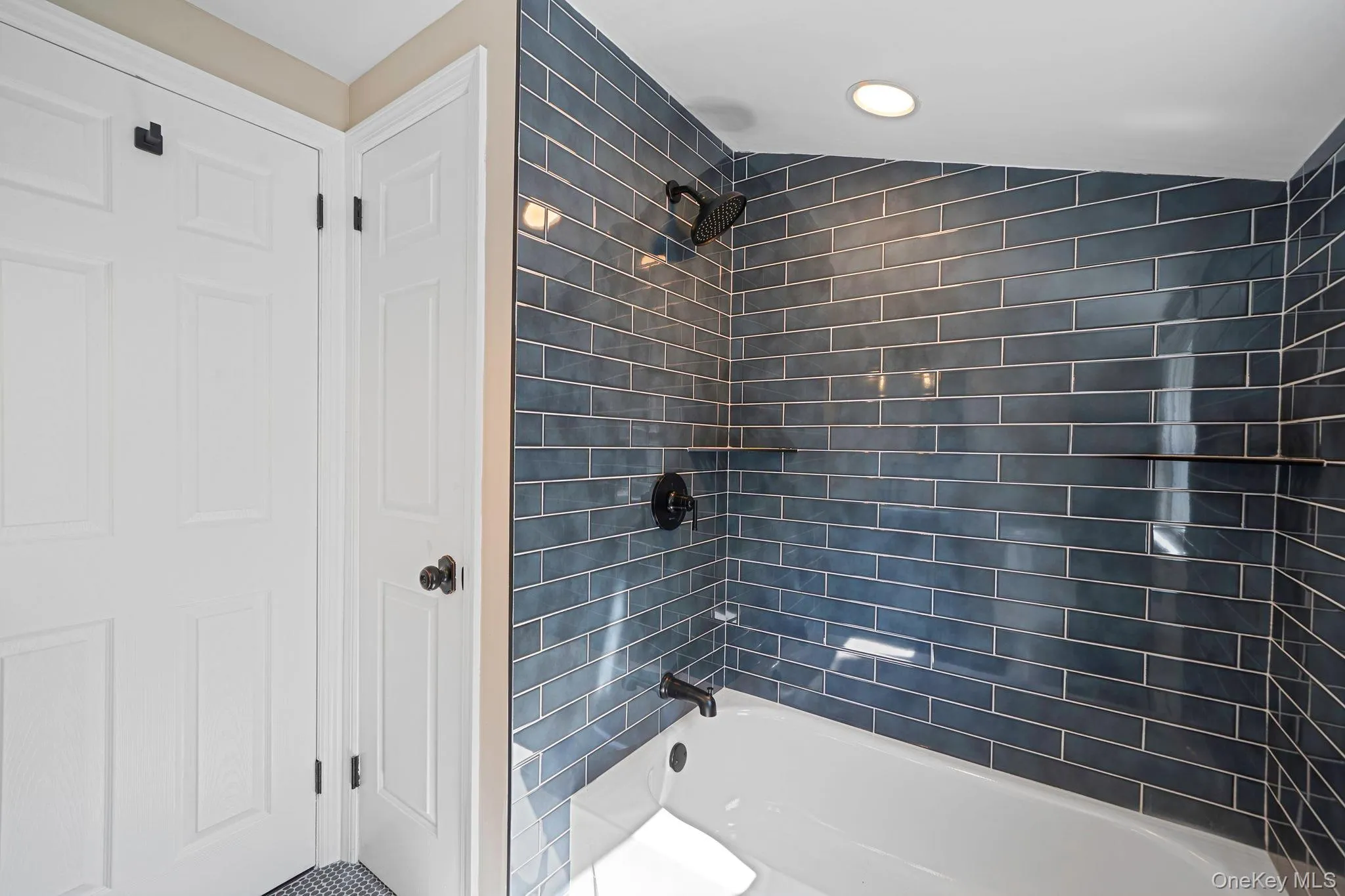 273 Cambon Avenue, Smithtown, NY, 4 Bedrooms Bedrooms, 10 Rooms Rooms,2 BathroomsBathrooms,Residential,For Rent,Cambon,0,1023804 273 Cambon Avenue, Smithtown, NY, 4 Bedrooms Bedrooms, 10 Rooms Rooms,2 BathroomsBathrooms,Residential,For Rent,Cambon,0,1023804