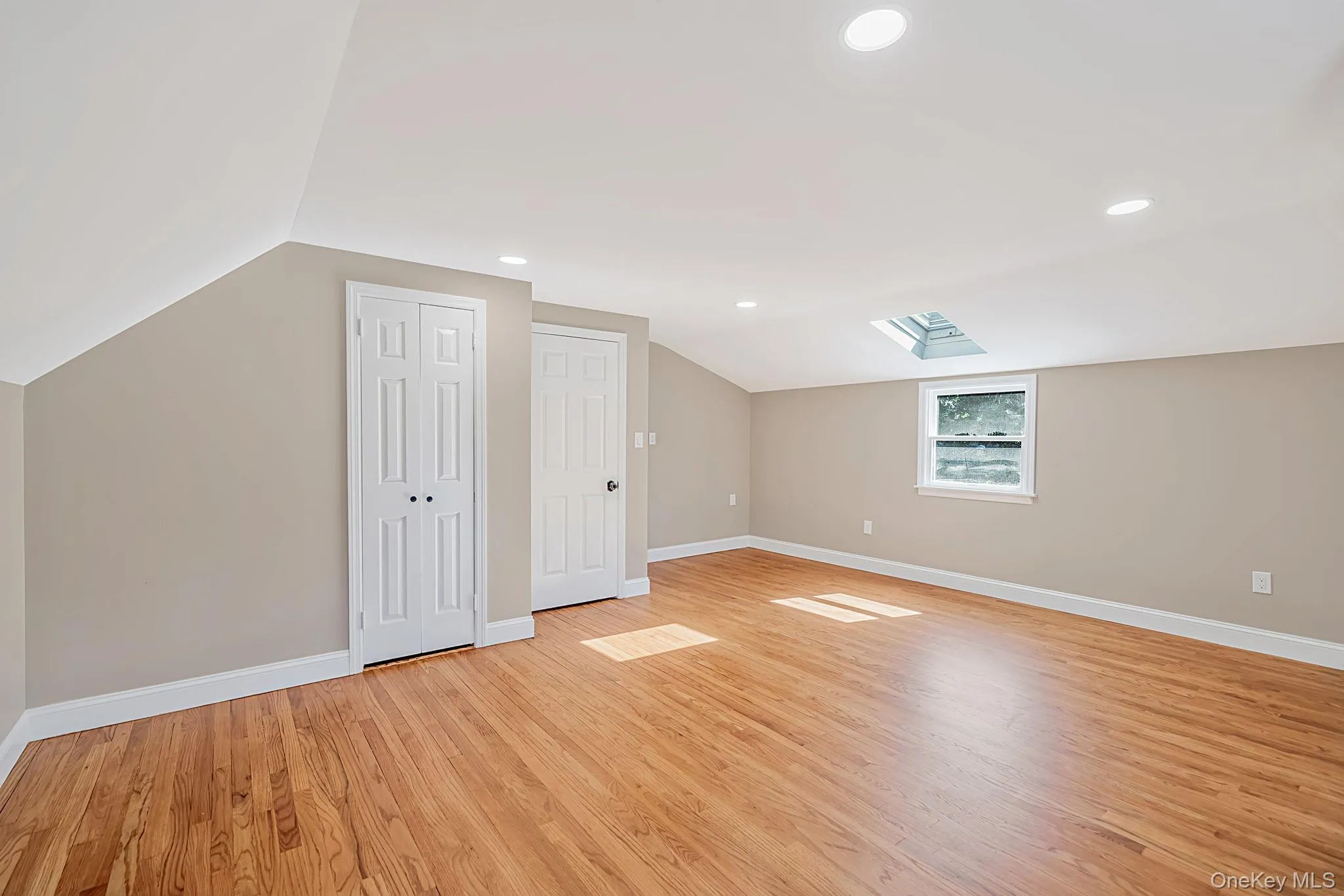 273 Cambon Avenue, Smithtown, NY, 4 Bedrooms Bedrooms, 10 Rooms Rooms,2 BathroomsBathrooms,Residential,For Rent,Cambon,0,1023804 273 Cambon Avenue, Smithtown, NY, 4 Bedrooms Bedrooms, 10 Rooms Rooms,2 BathroomsBathrooms,Residential,For Rent,Cambon,0,1023804