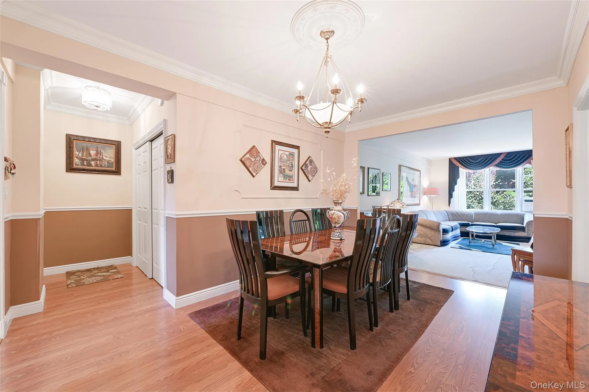 69-10 108th Street, New York, NY, 3 Bedrooms Bedrooms, 5 Rooms Rooms,2 BathroomsBathrooms,Residential,For Rent,108th,0,1023805 69-10 108th Street, New York, NY, 3 Bedrooms Bedrooms, 5 Rooms Rooms,2 BathroomsBathrooms,Residential,For Rent,108th,0,1023805