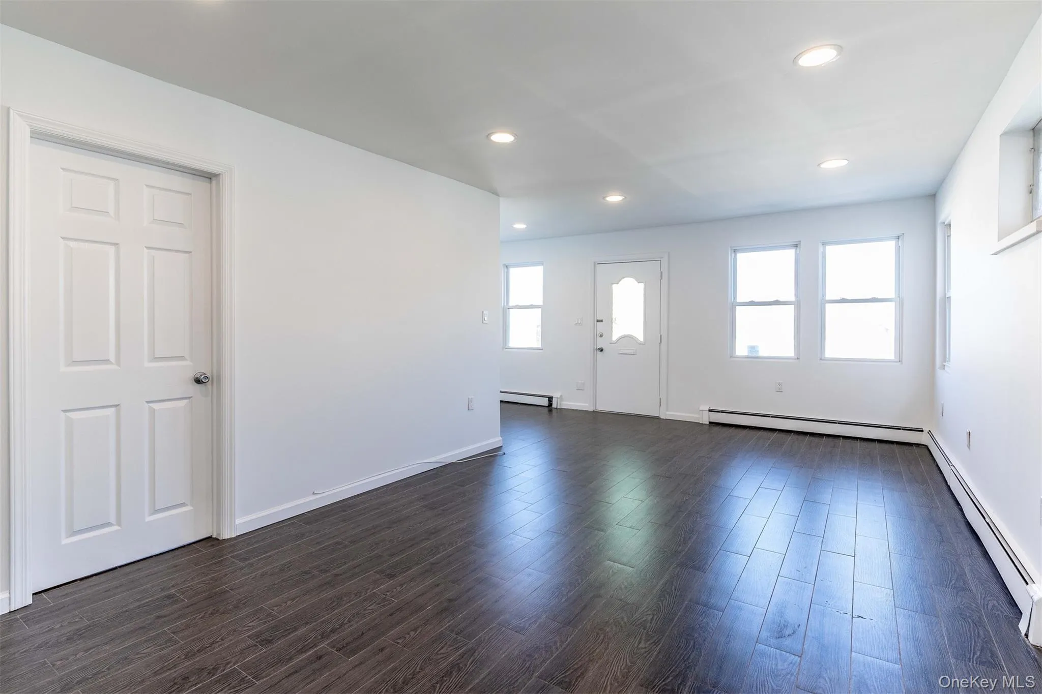 35 Tennesse Avenue, Long Beach, NY, 3 Bedrooms Bedrooms, 6 Rooms Rooms,1 BathroomBathrooms,Residential Lease,For Rent,Tennesse,0,1023808 35 Tennesse Avenue, Long Beach, NY, 3 Bedrooms Bedrooms, 6 Rooms Rooms,1 BathroomBathrooms,Residential Lease,For Rent,Tennesse,0,1023808